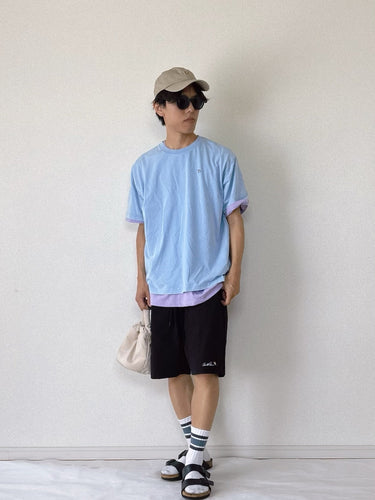 パステル×モノトーンで魅せる、リラックス夏スタイル