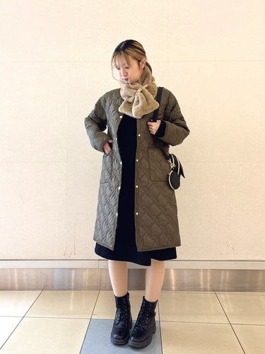 Arnold Palmerのノーカラーコートを使ったコーディネート