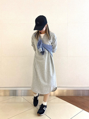 「着方で印象が変わる万能ワンピース」