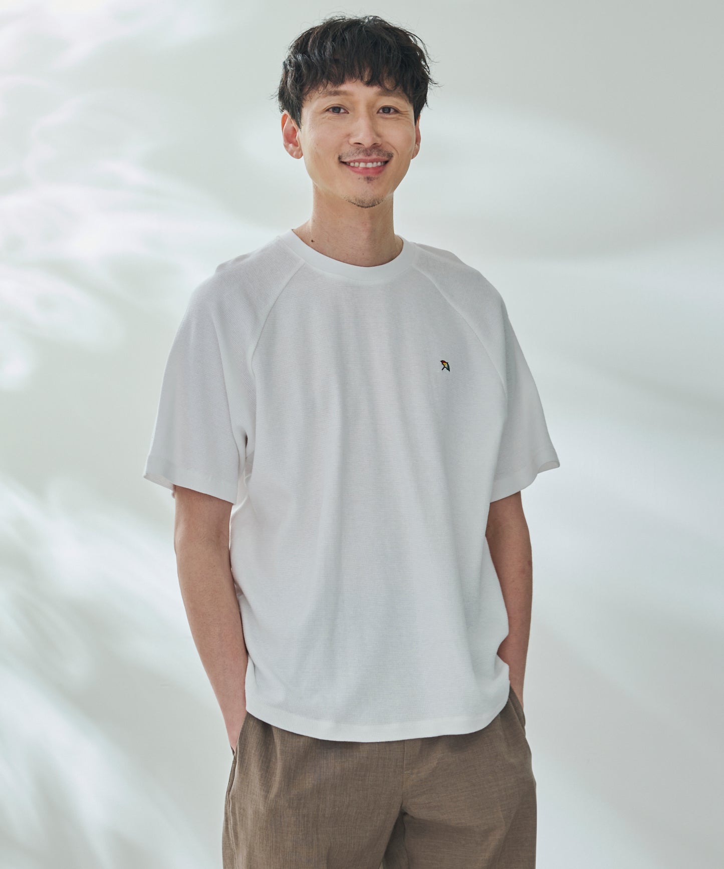 寄り添うリネン シェア ラグランTシャツ