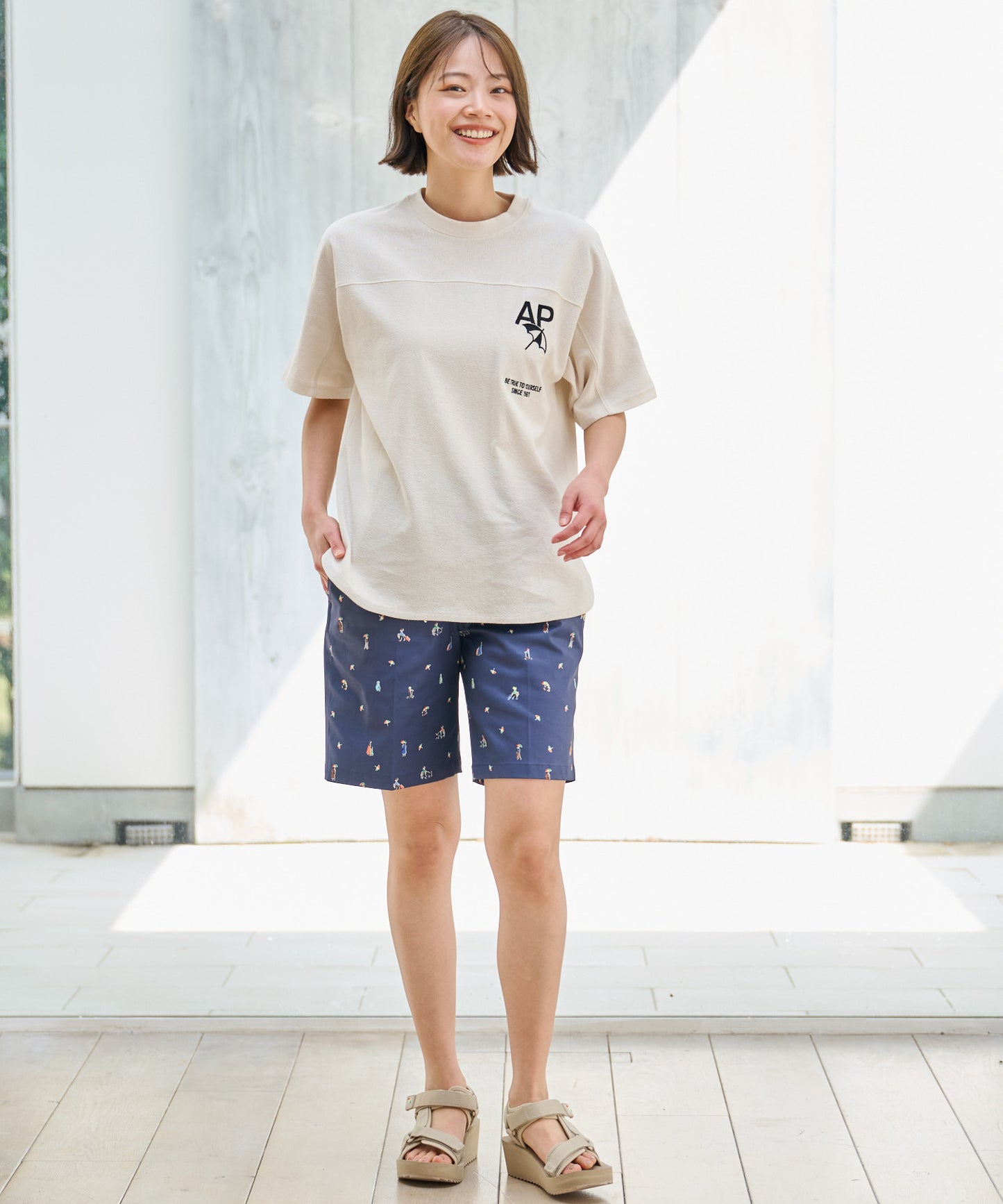APロゴ シェア フットボールTシャツ