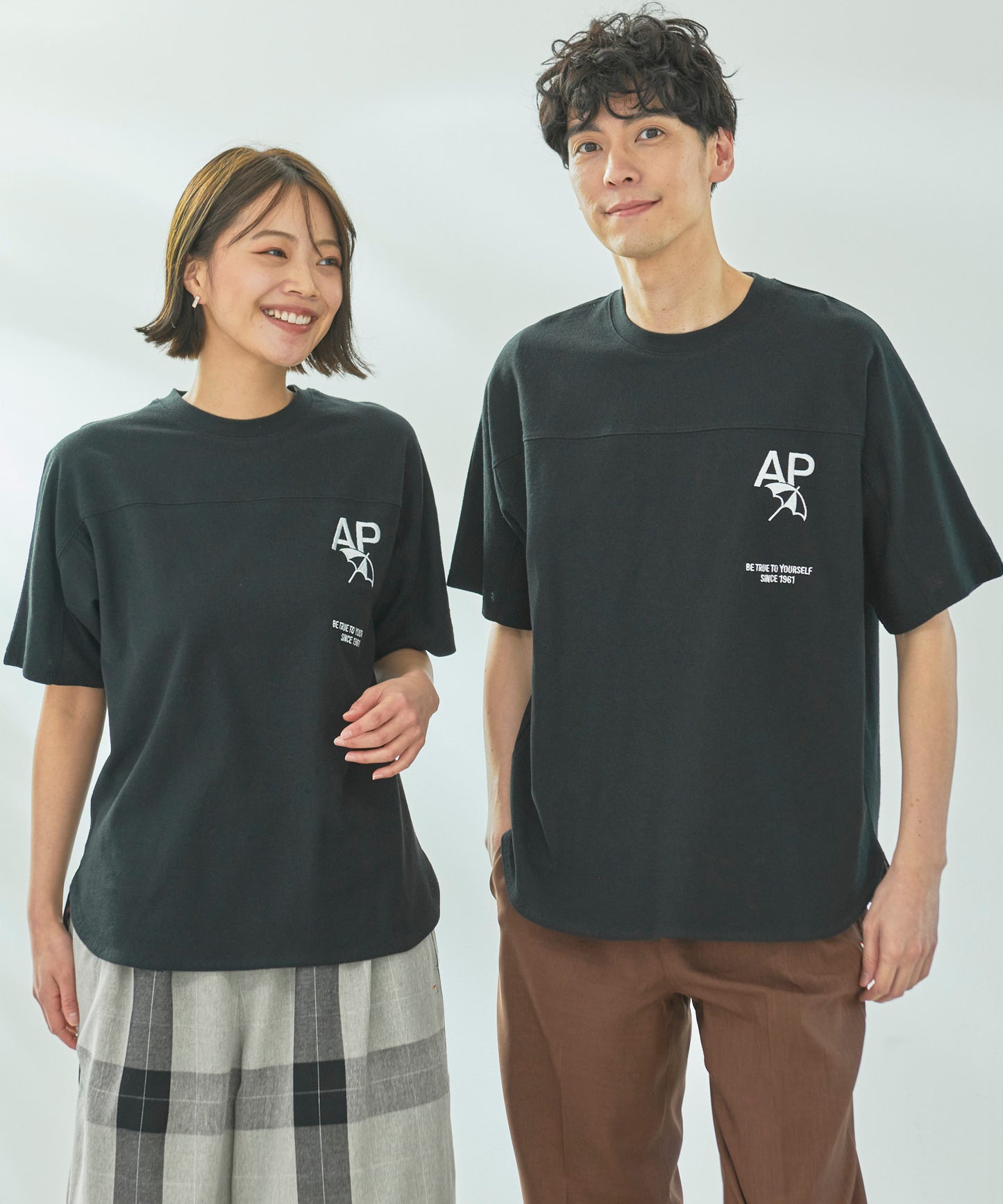 APロゴ シェア フットボールTシャツ
