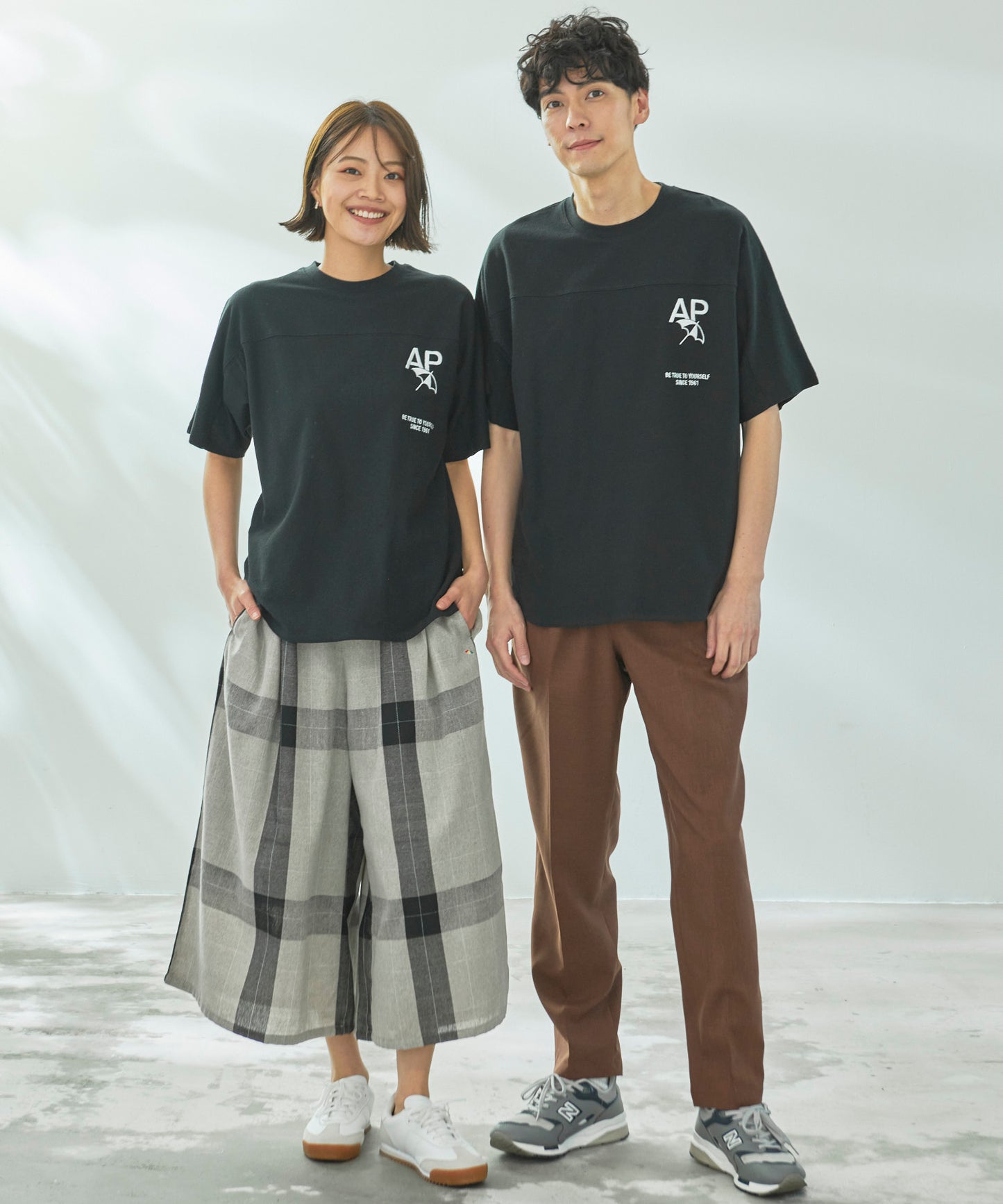 APロゴ シェア フットボールTシャツ