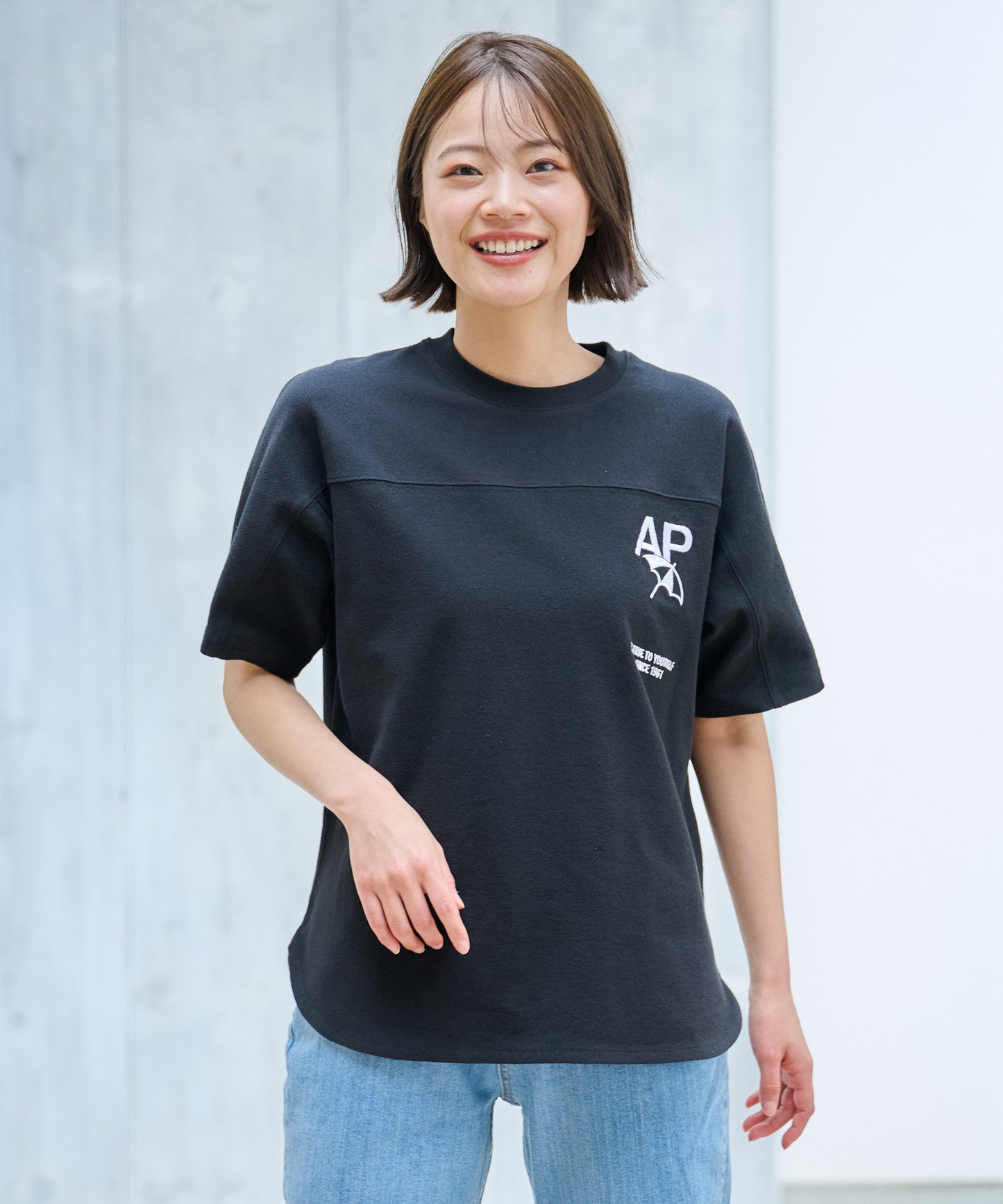 APロゴ シェア フットボールTシャツ