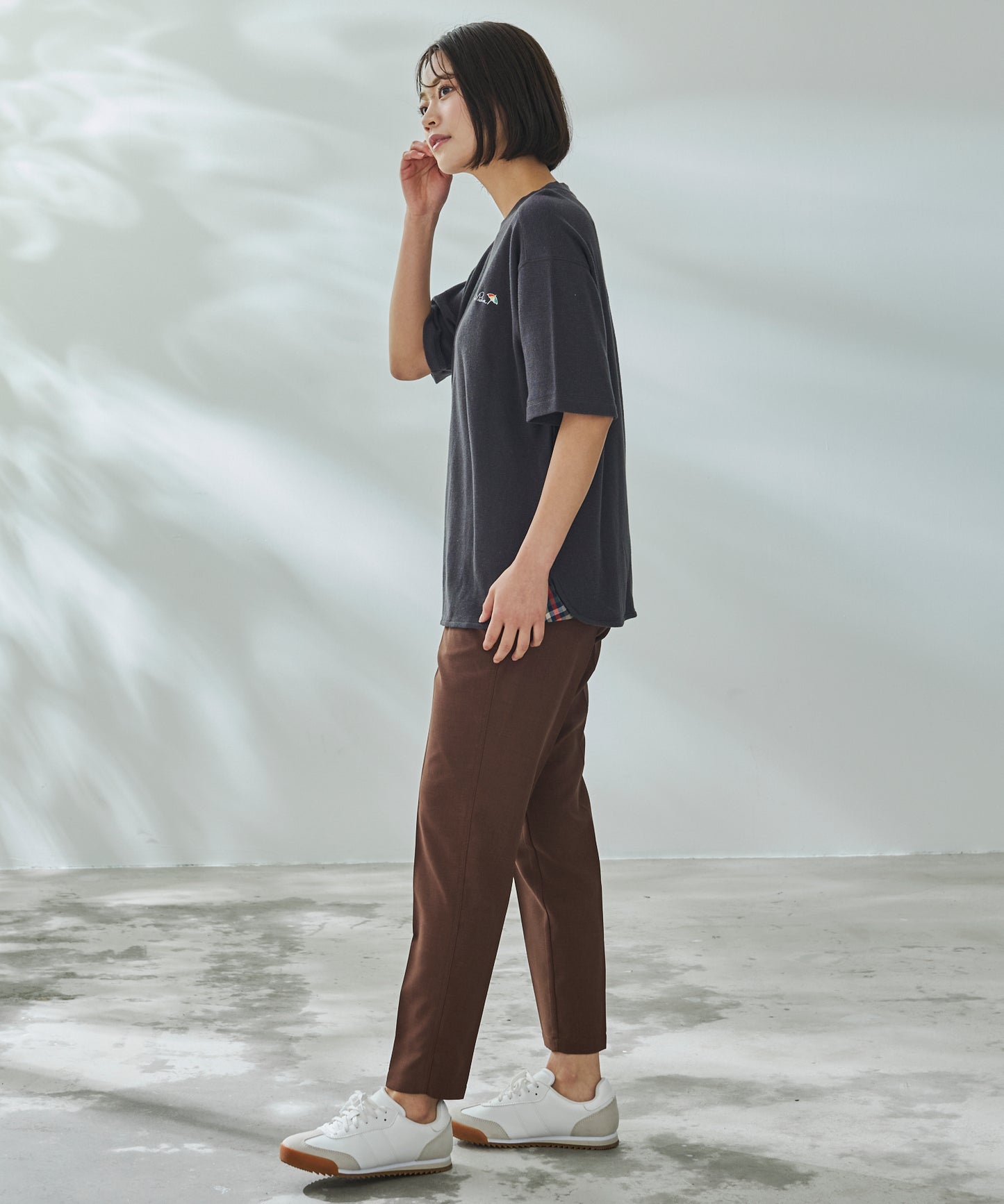 寄り添うリネン シェア Tシャツ
