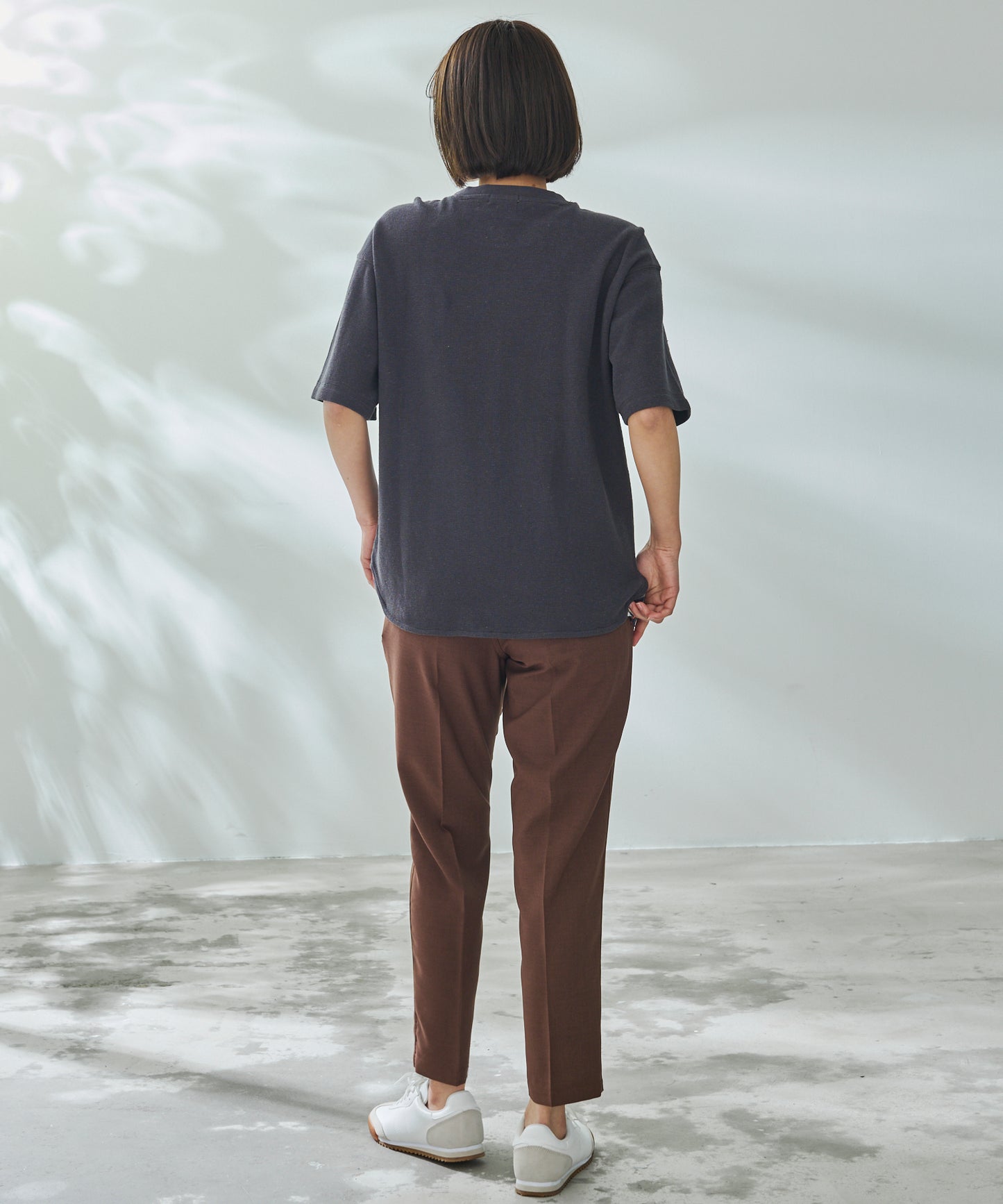 寄り添うリネン シェア Tシャツ