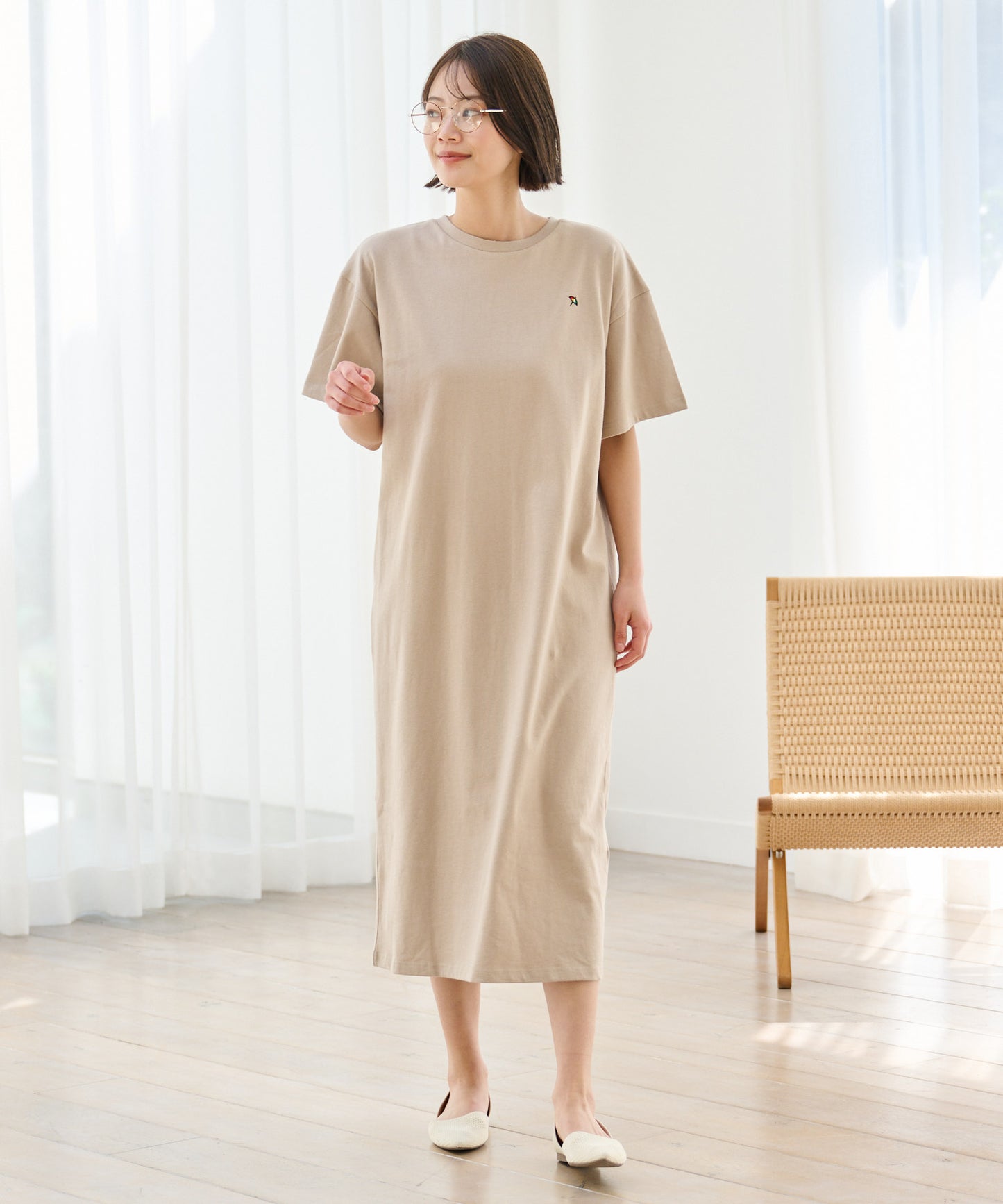 バックロゴ Tシャツワンピース