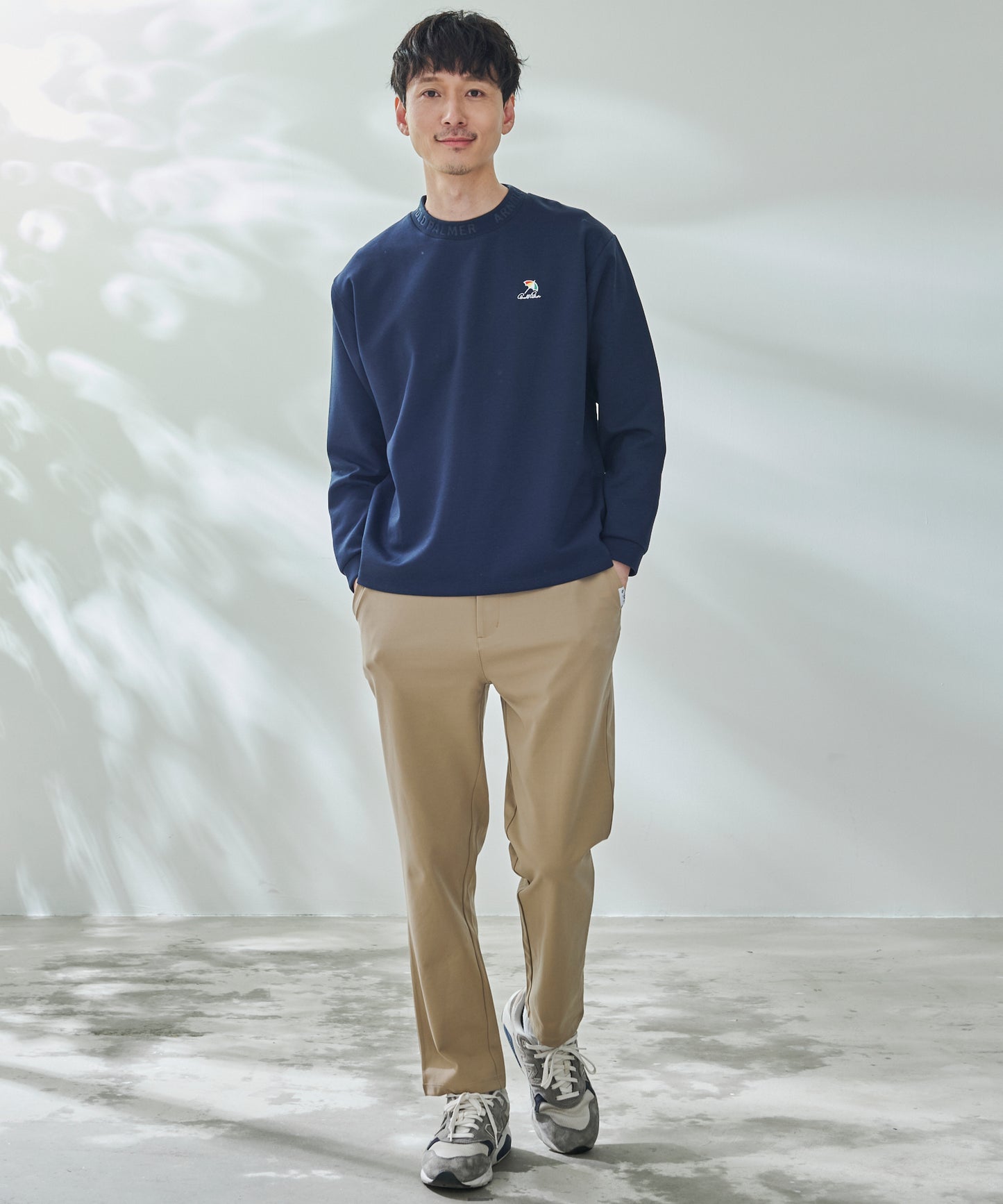 ストレッチポンチ シェア 衿ロゴロングTシャツ