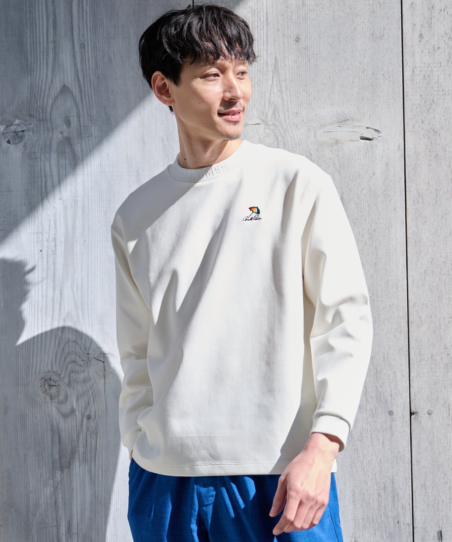 ストレッチポンチ シェア 衿ロゴロングTシャツ