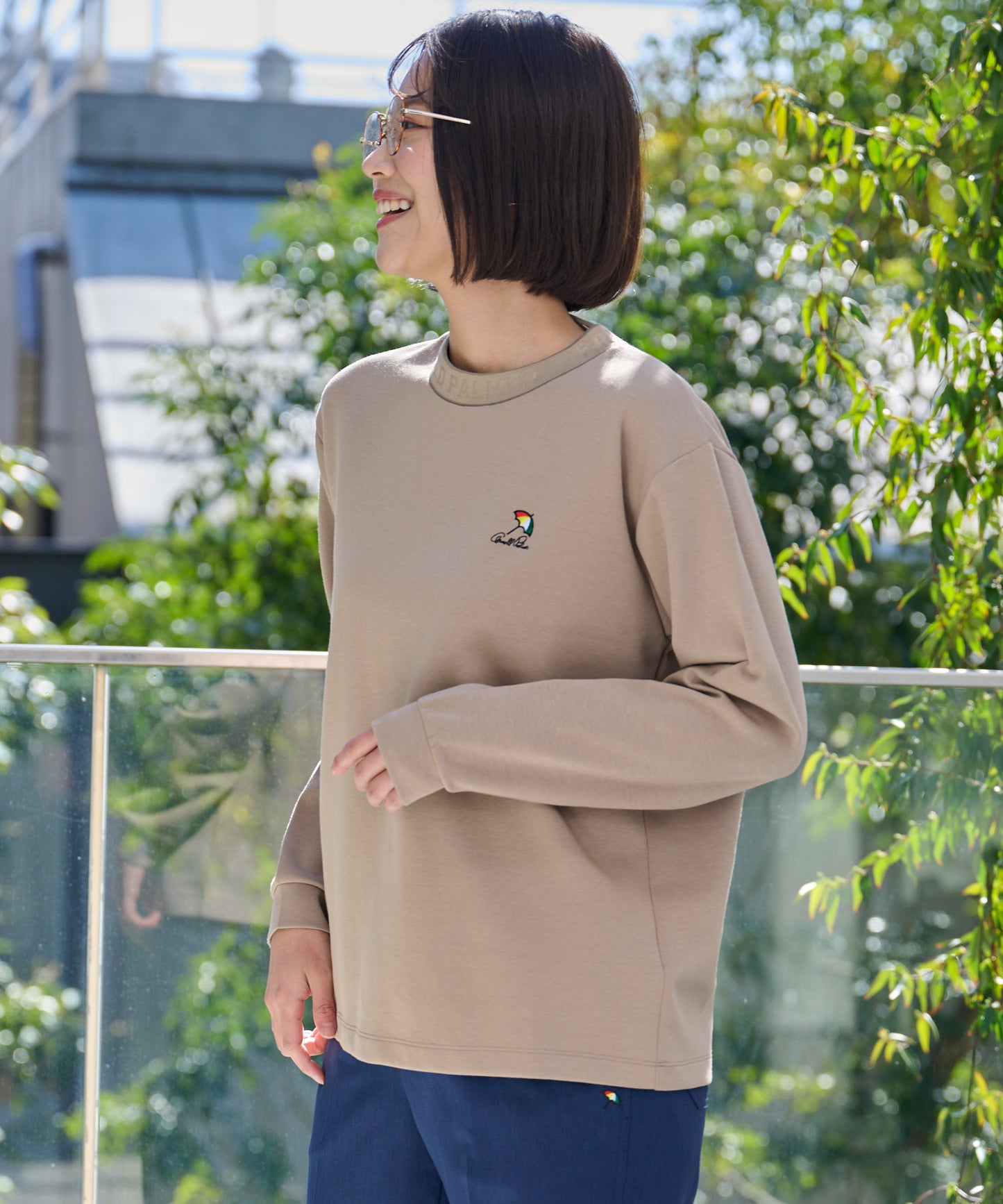 ストレッチポンチ シェア 衿ロゴロングTシャツ