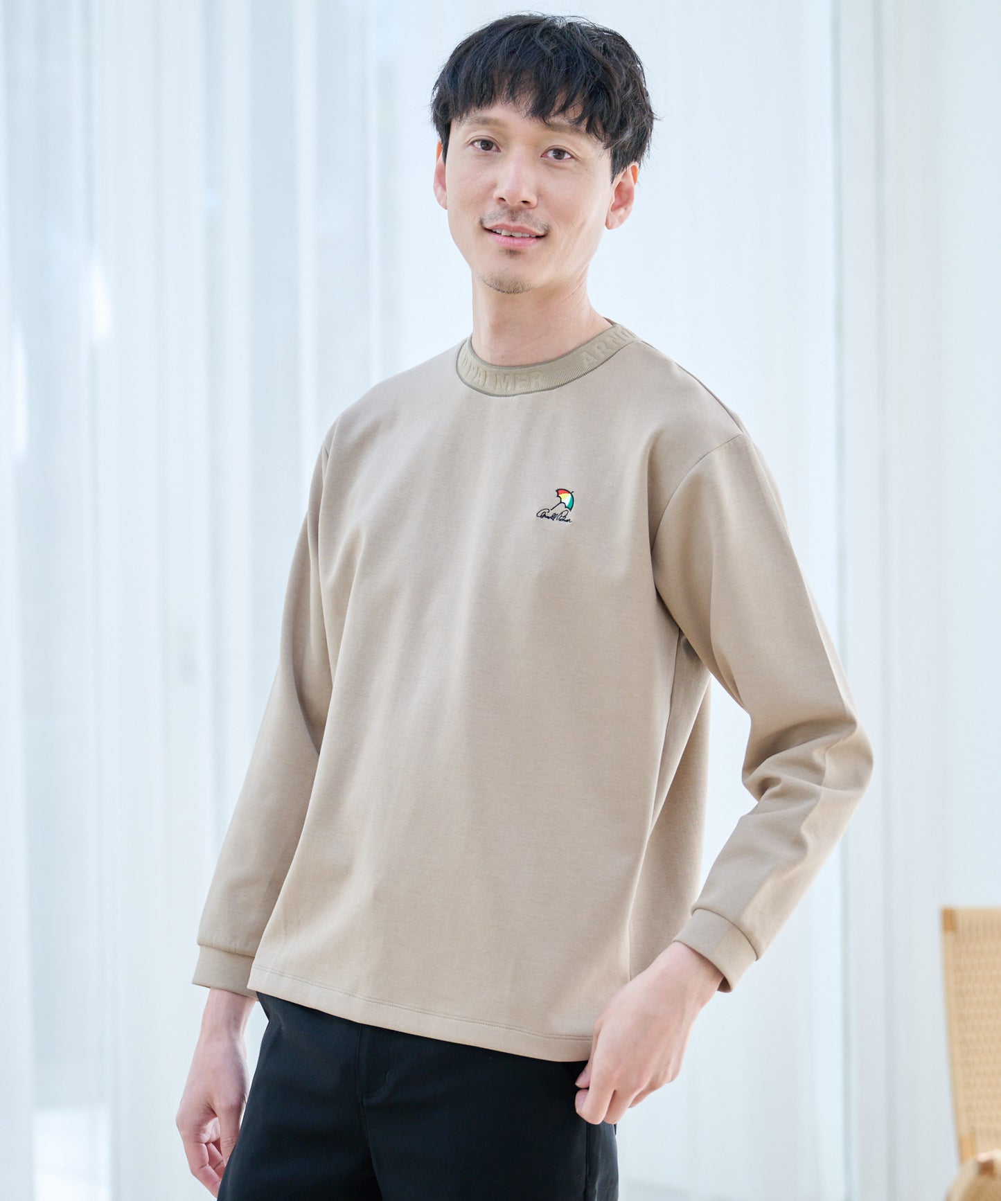ストレッチポンチ シェア 衿ロゴロングTシャツ