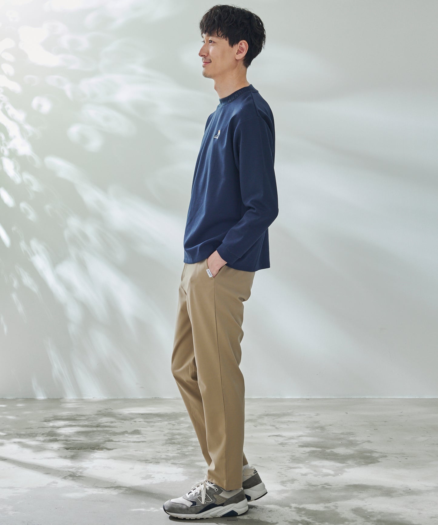 ストレッチポンチ シェア 衿ロゴロングTシャツ