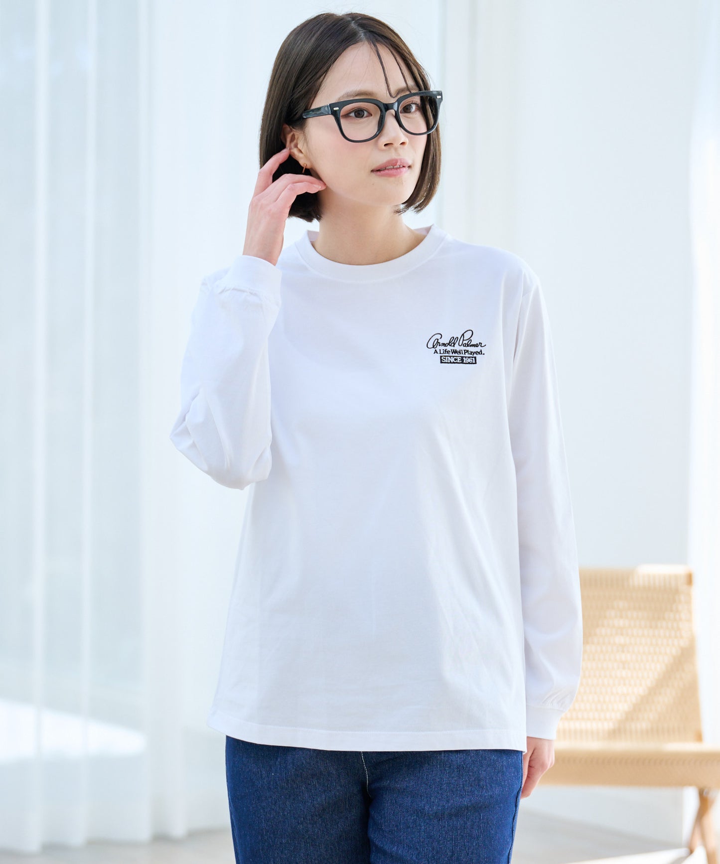 バックロゴグラフィック シェア ロングスリーブTシャツ