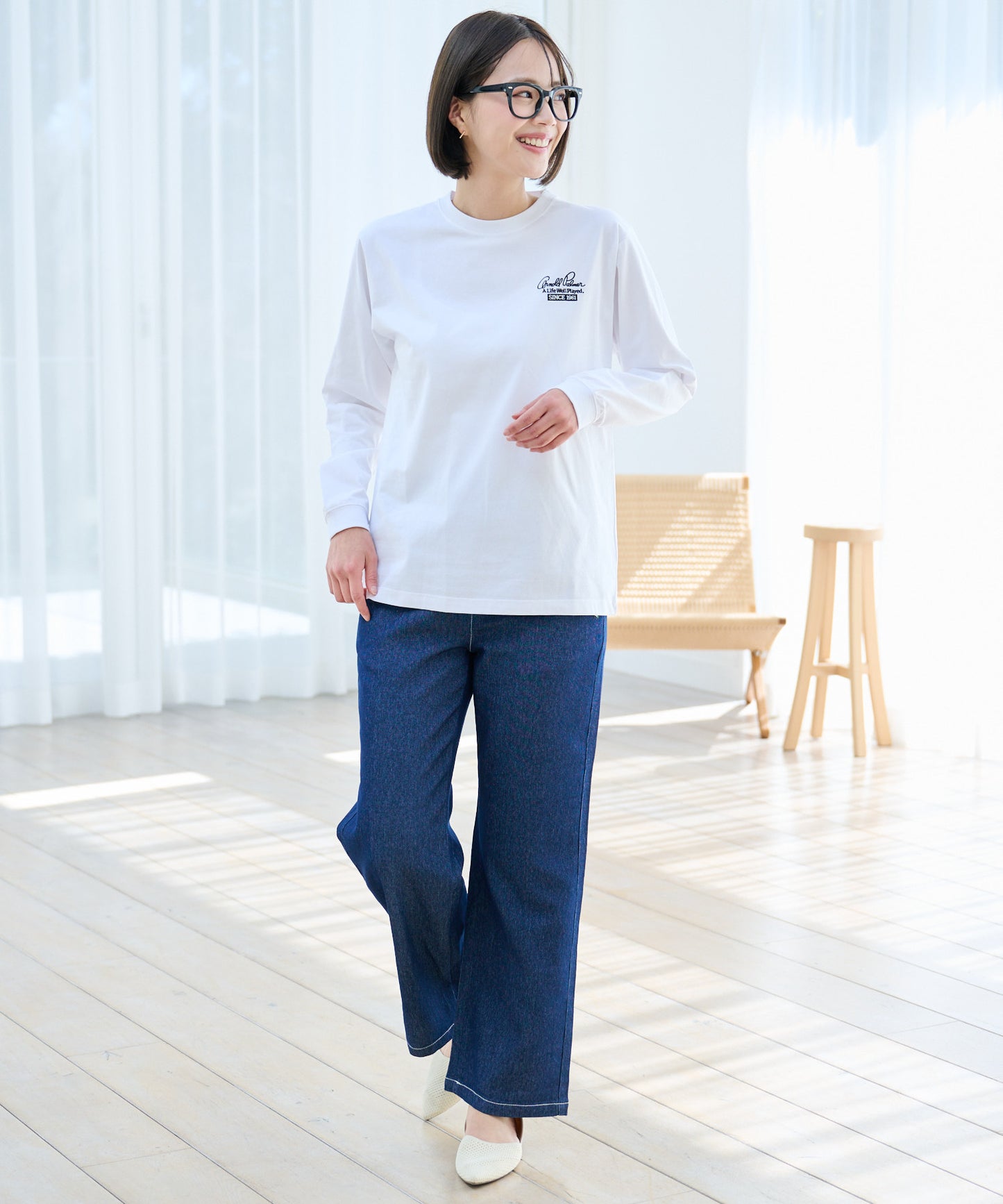 バックロゴグラフィック シェア ロングスリーブTシャツ