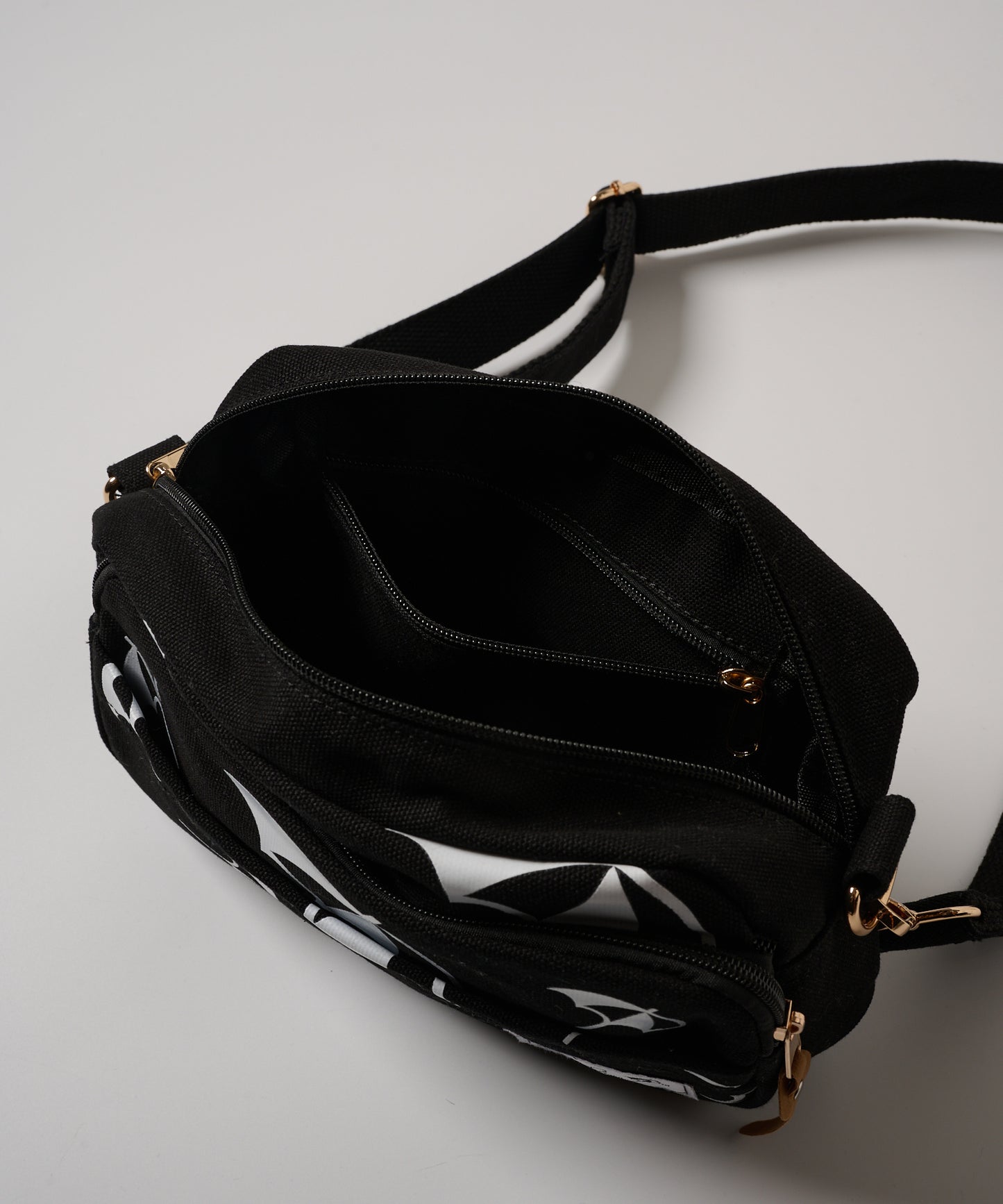 【レビューポイント対象アイテム】アンブレラパターン キャンバス シェア ショルダー