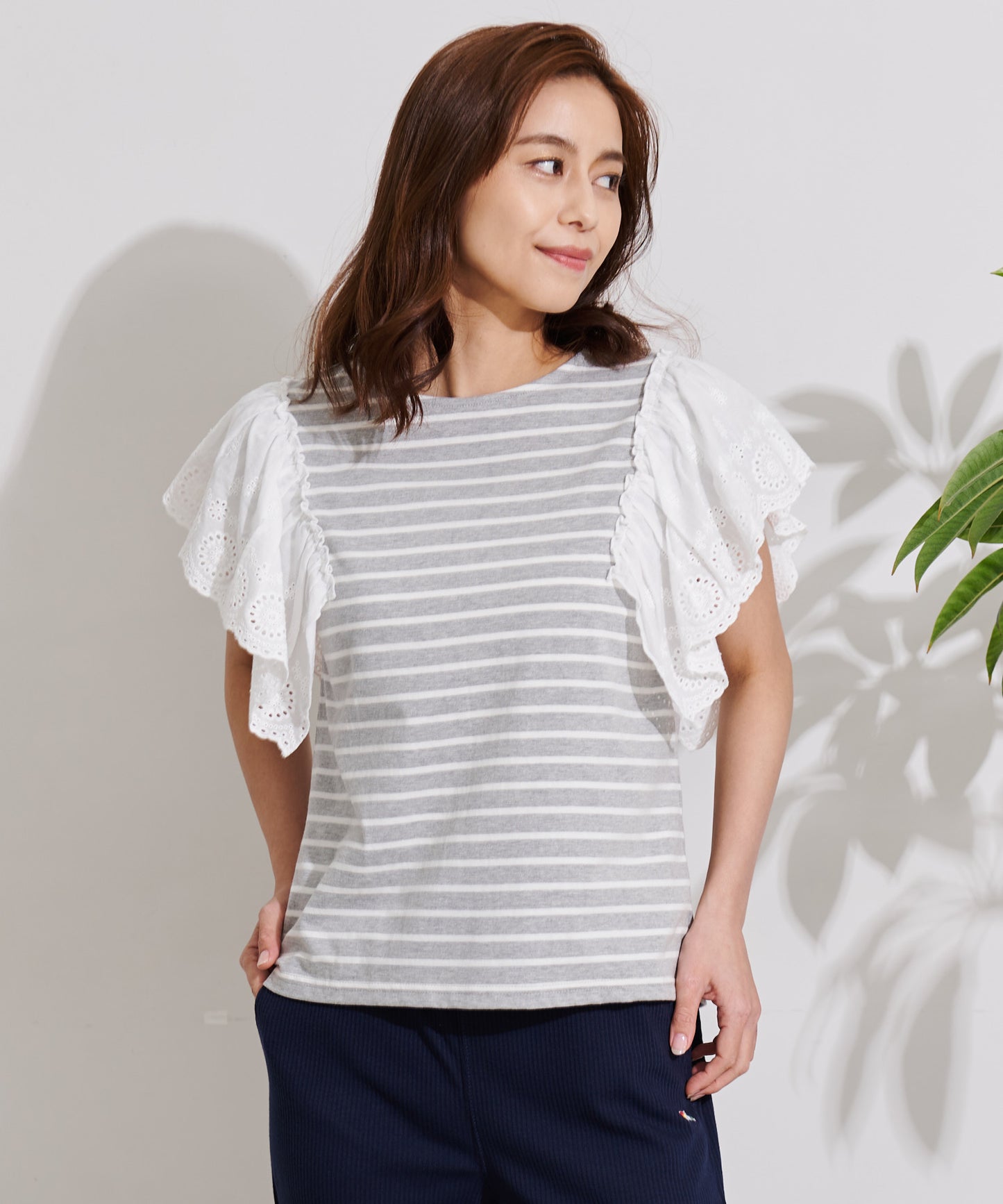 袖レース フレンチスリーブボーダーTシャツ