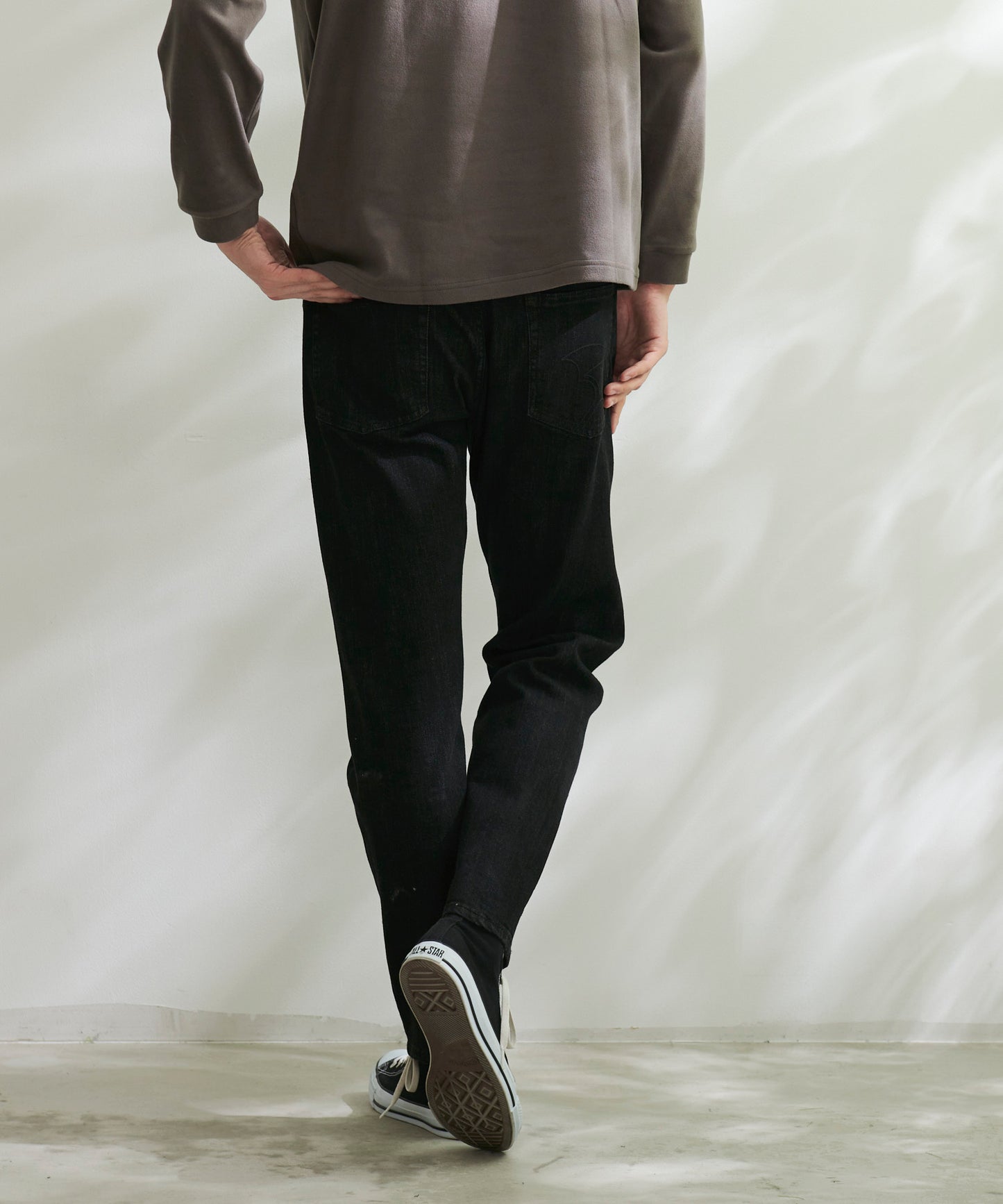 テーパードストレッチデニムパンツ for men's