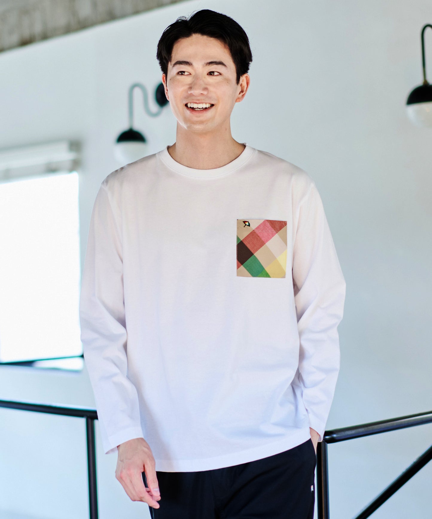 ビックパーマーチェックポケット シェアロングスリーブTシャツ
