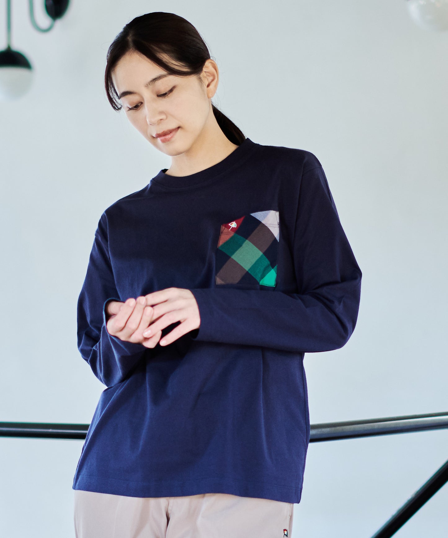 ビックパーマーチェックポケット シェアロングスリーブTシャツ