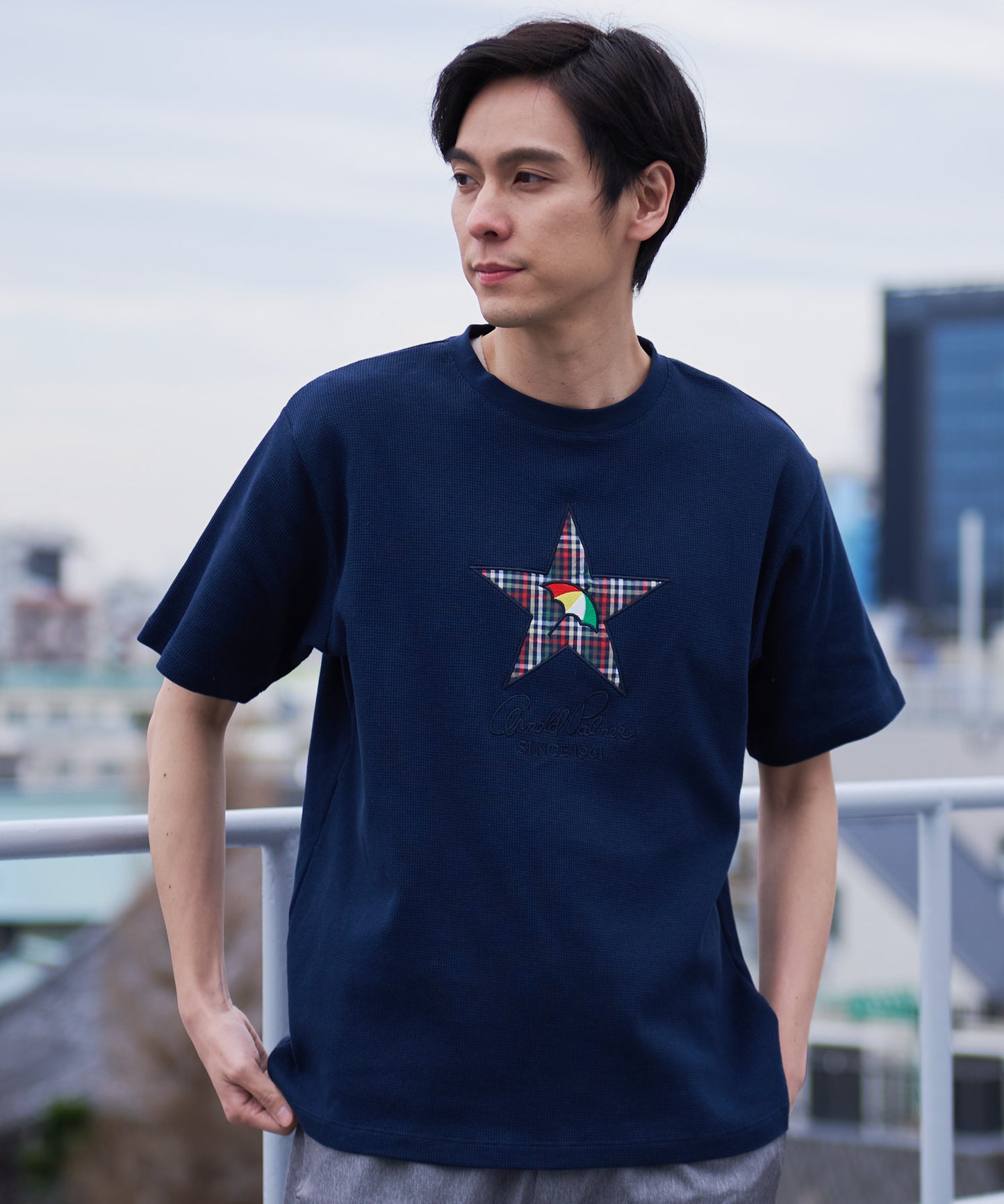【残り3点】ビッグスターモチーフシェアTシャツ