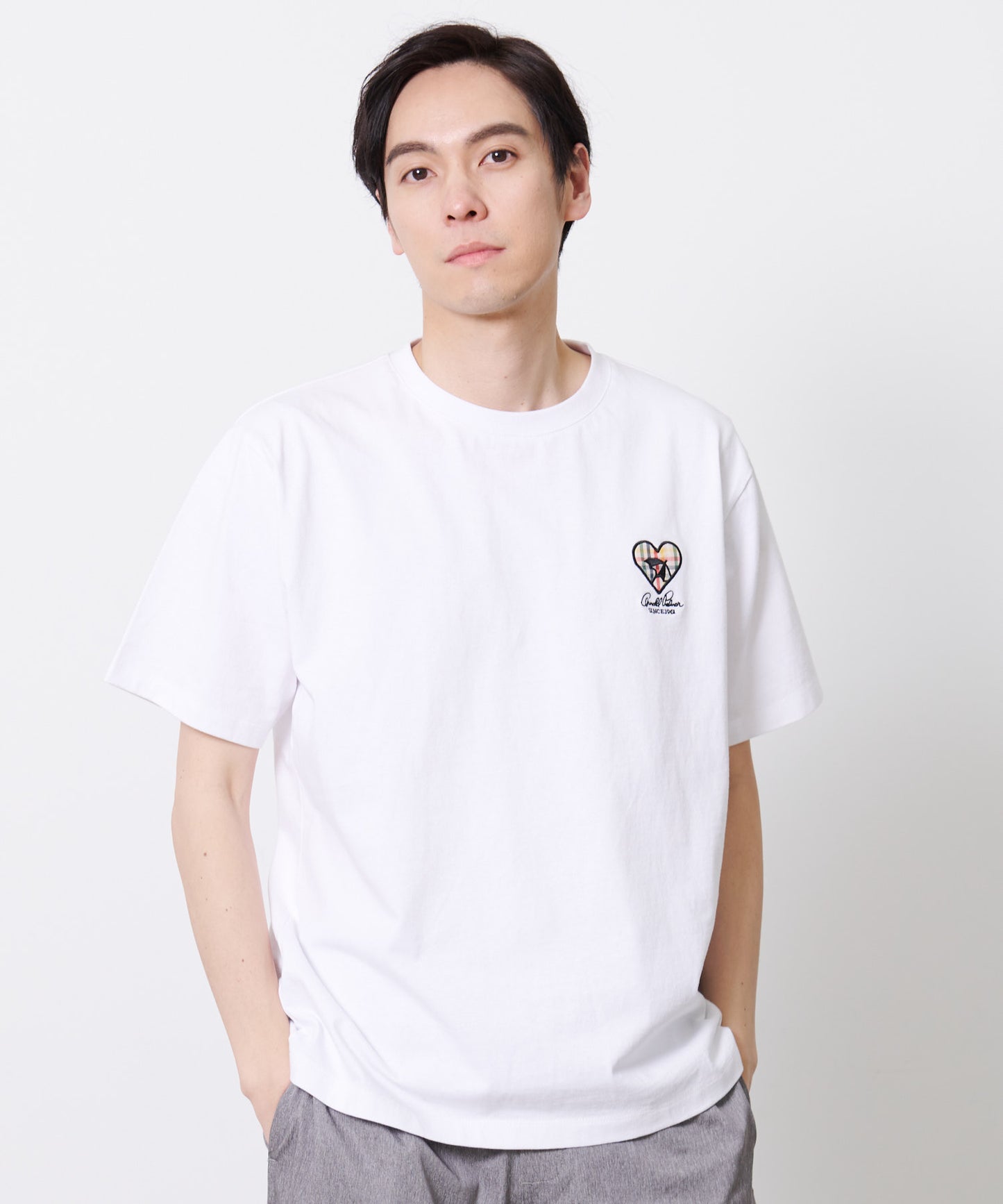 ハートモチーフシェアTシャツ