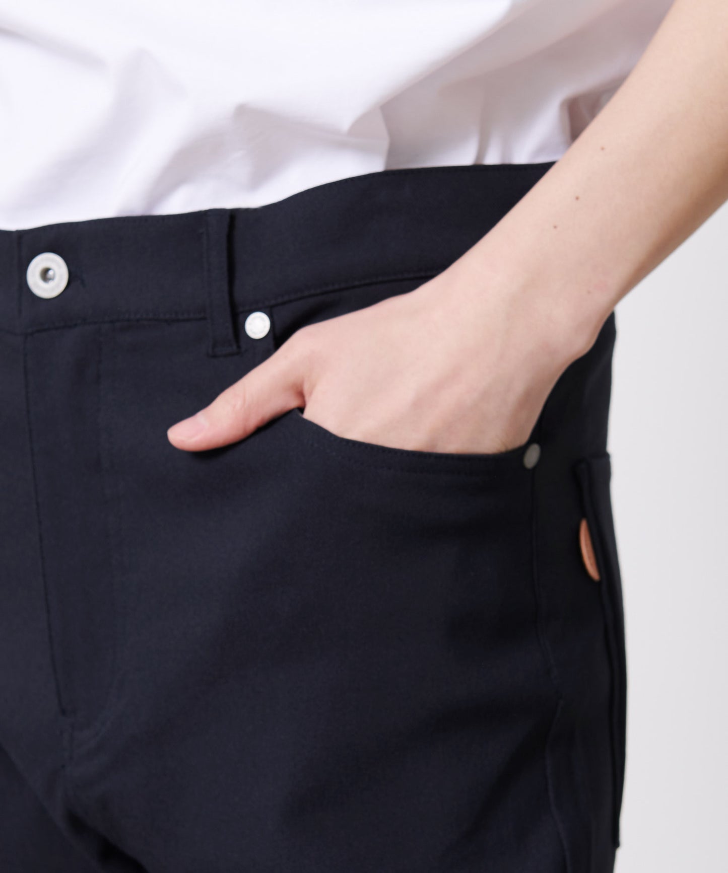 【残り1点】テーパードストレッチチノパンツ