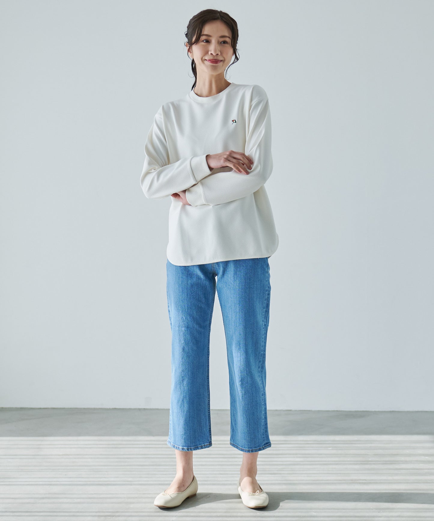 ストレートデニムパンツ