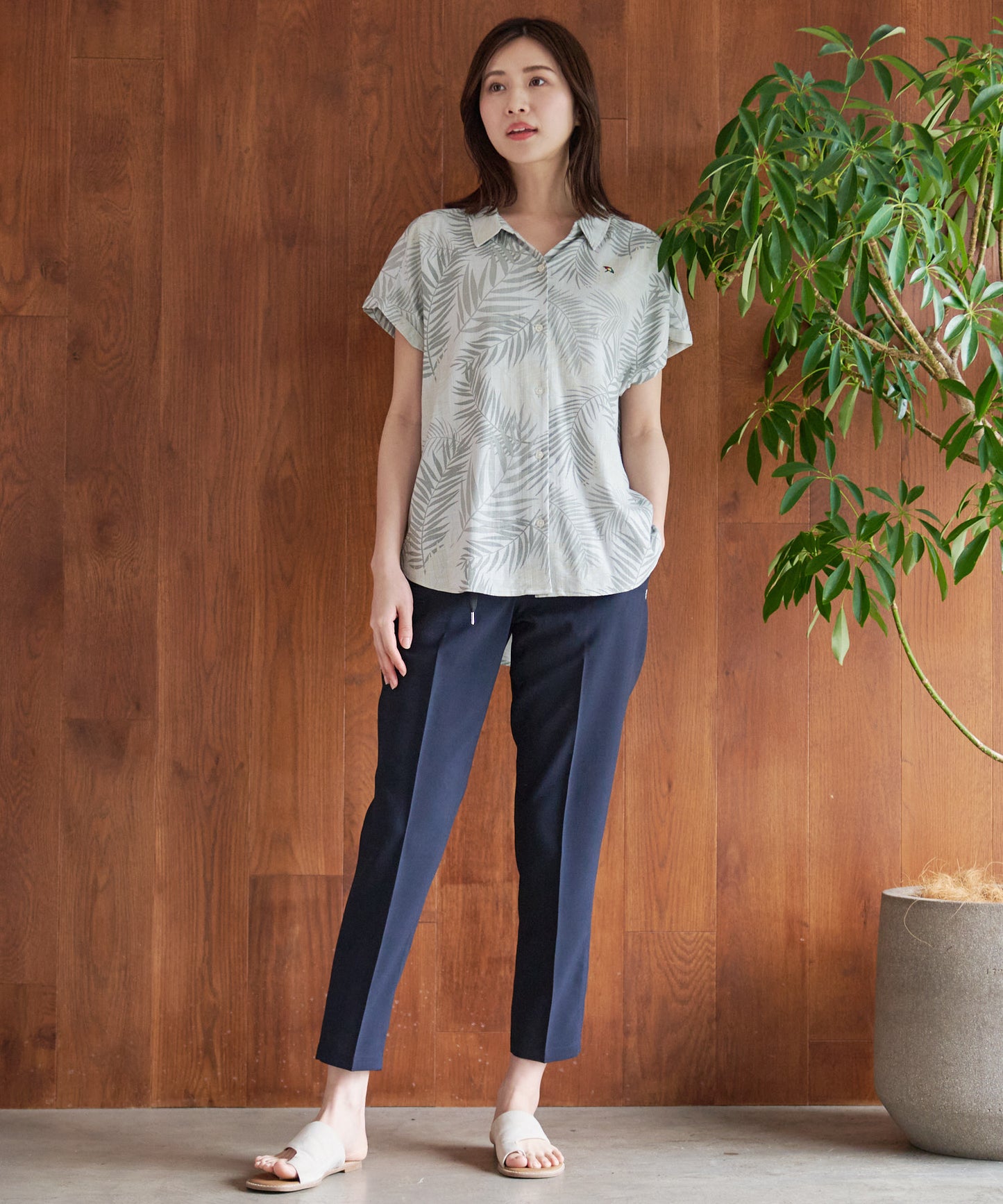 フレンチスリーブ リゾート柄シャツ