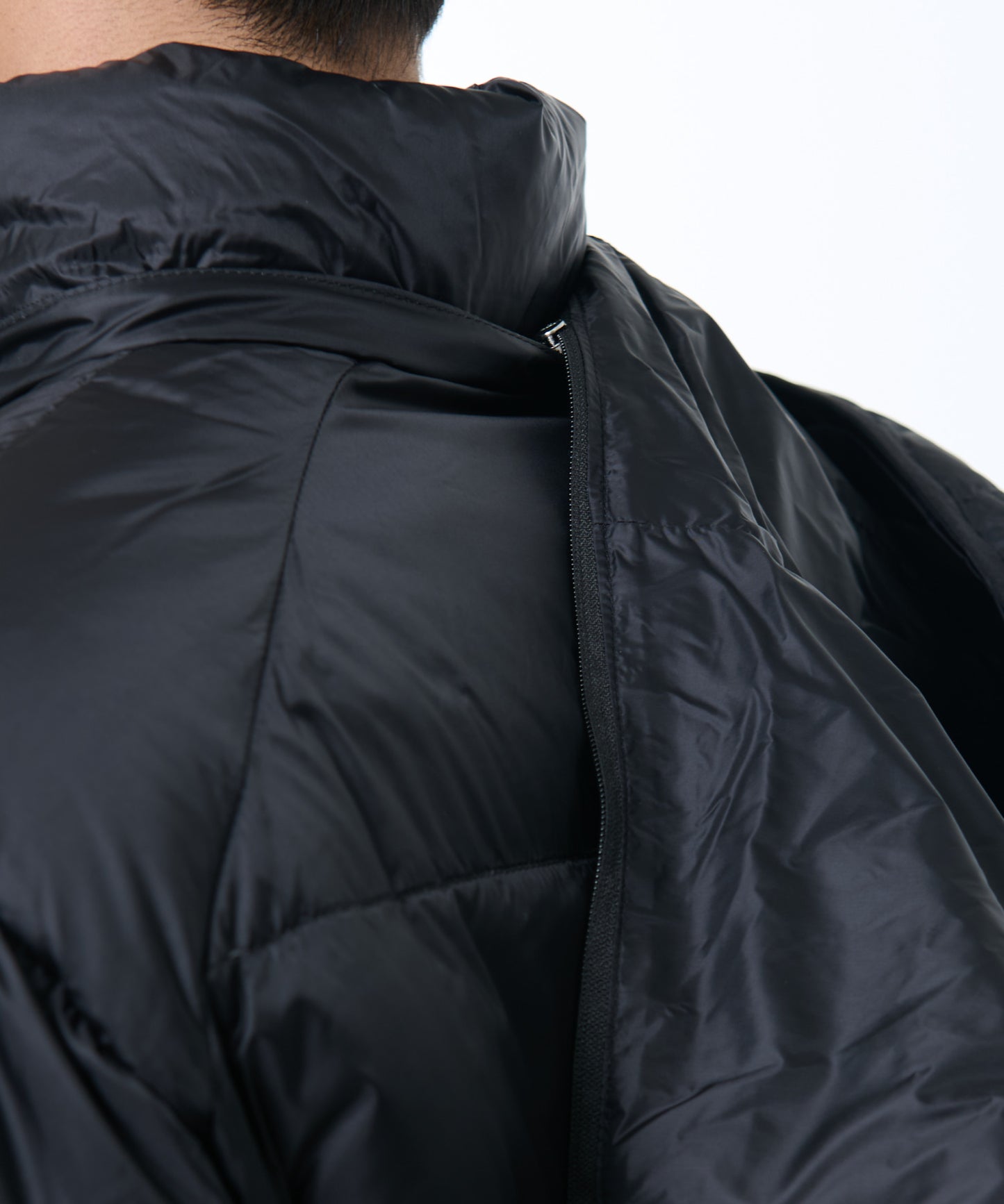 【残り2点】2WAY シェアライトダウンジャケット