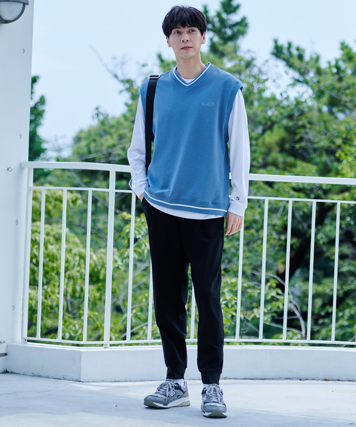 【残り1点】カットカルゼベスト×ロングTシャツセット