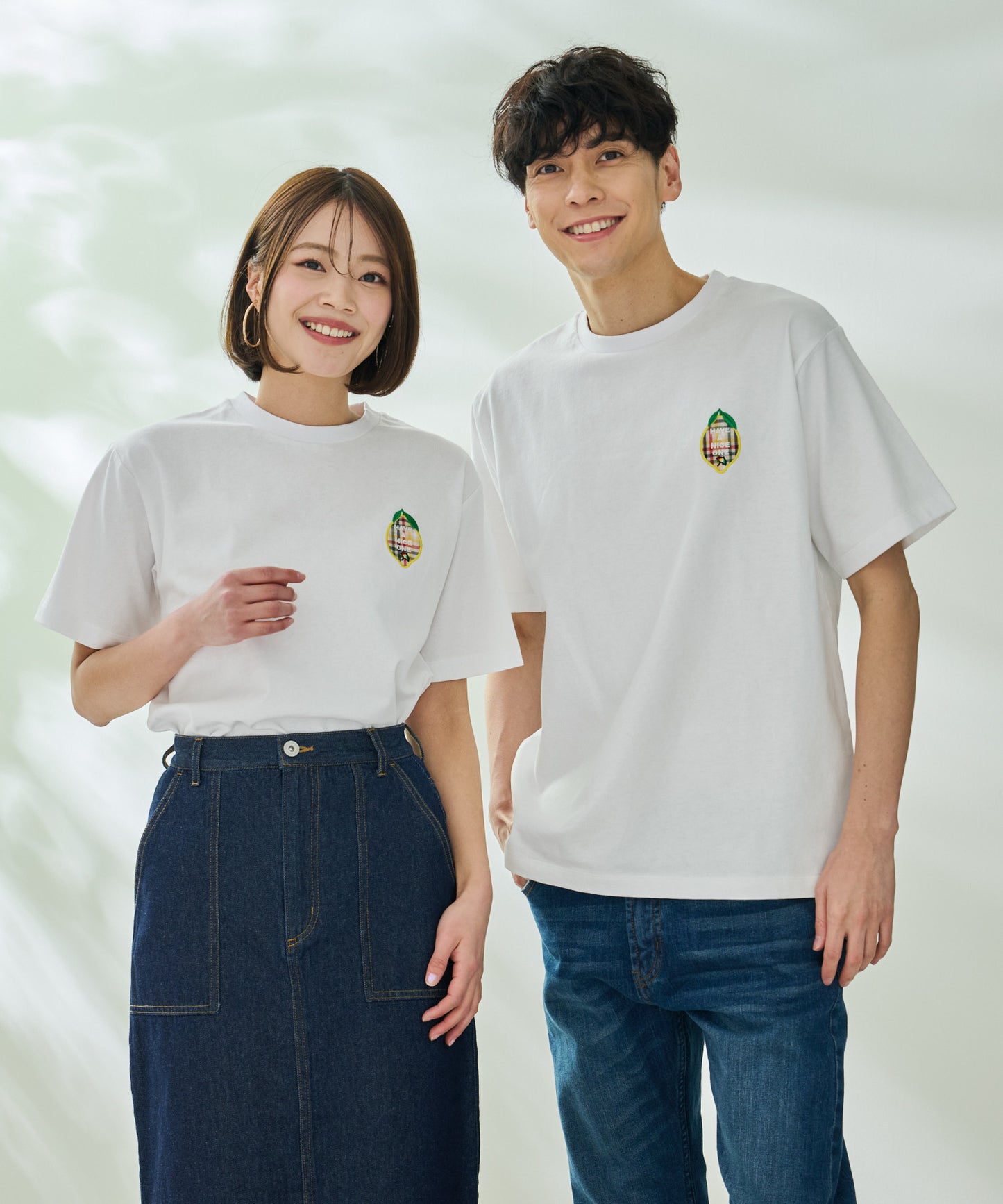 レモンモチーフシェアTシャツ