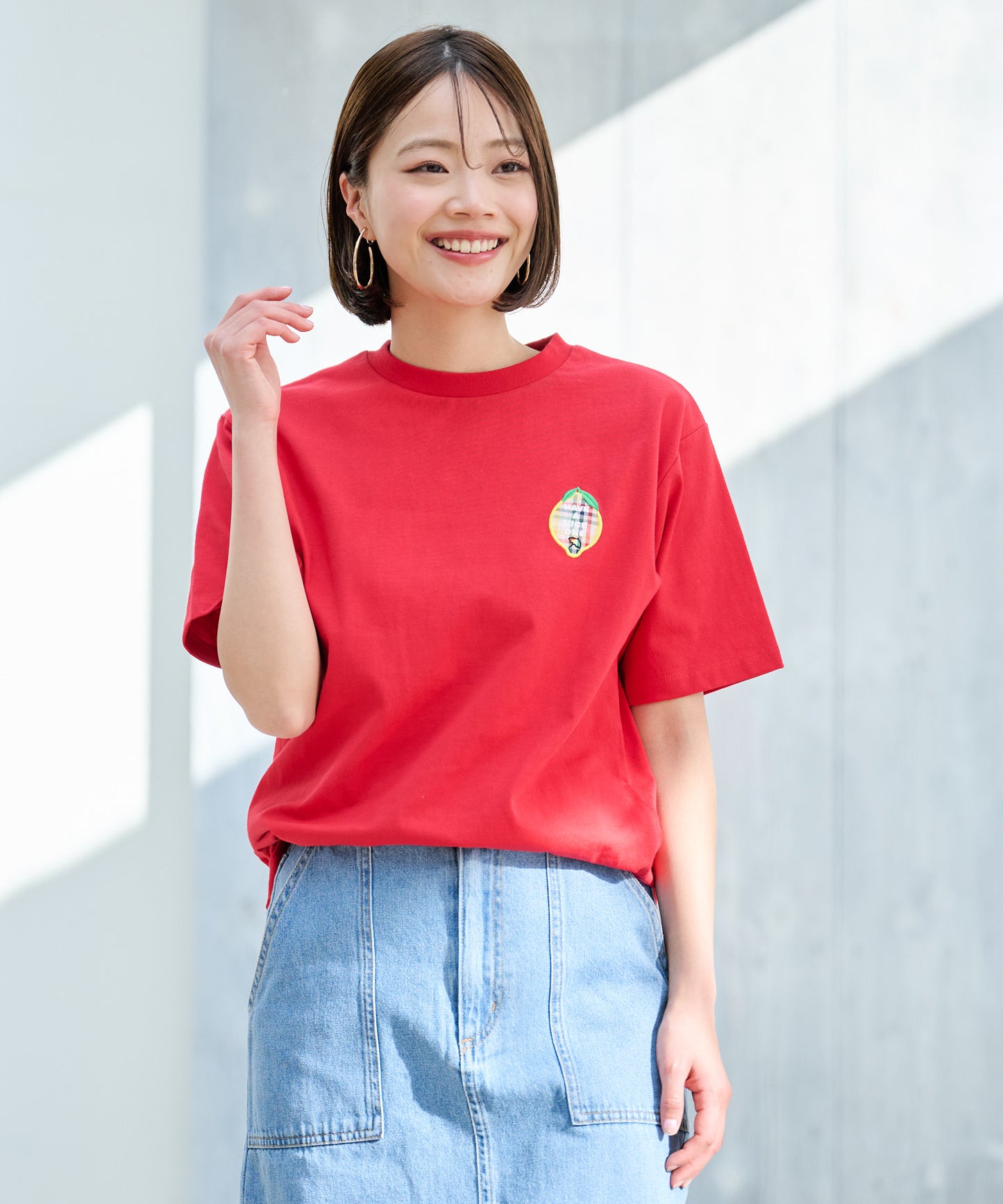 レモンモチーフシェアTシャツ
