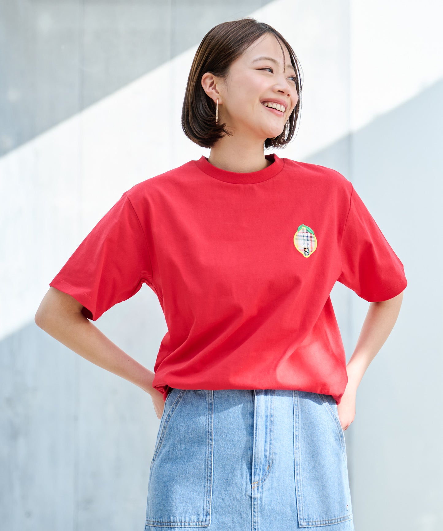 レモンモチーフシェアTシャツ