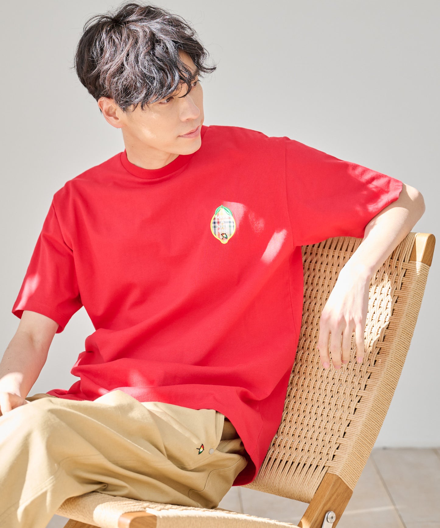 レモンモチーフシェアTシャツ