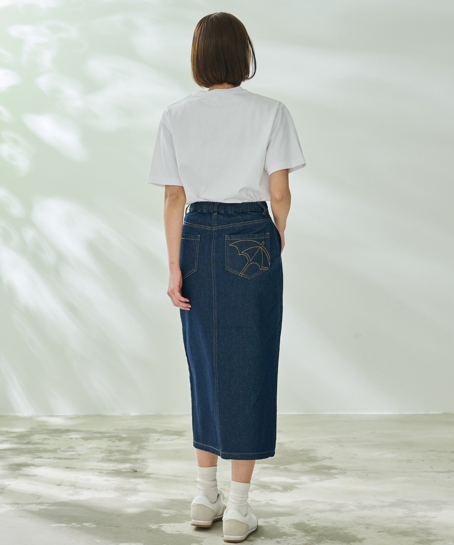 レモンモチーフシェアTシャツ