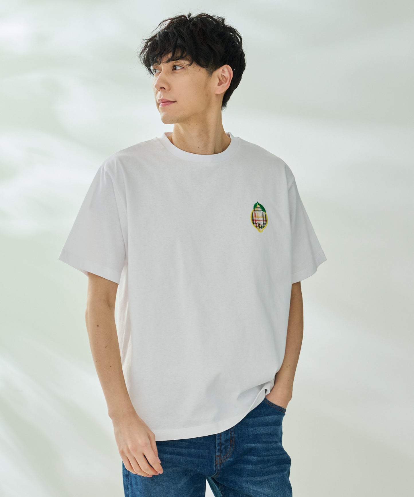レモンモチーフシェアTシャツ