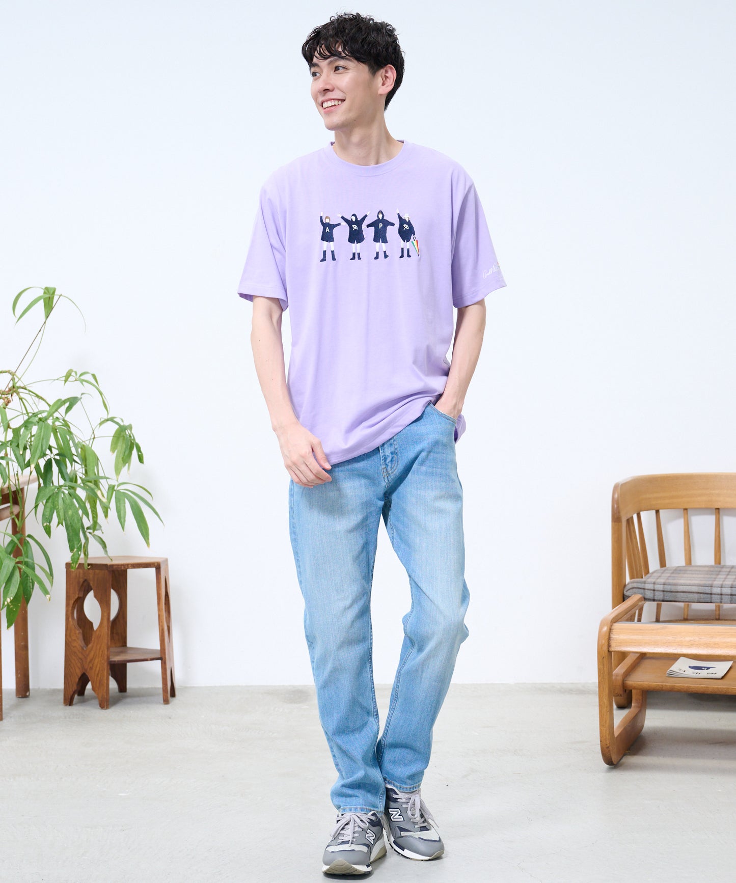 シェア レイングラフィックTシャツ