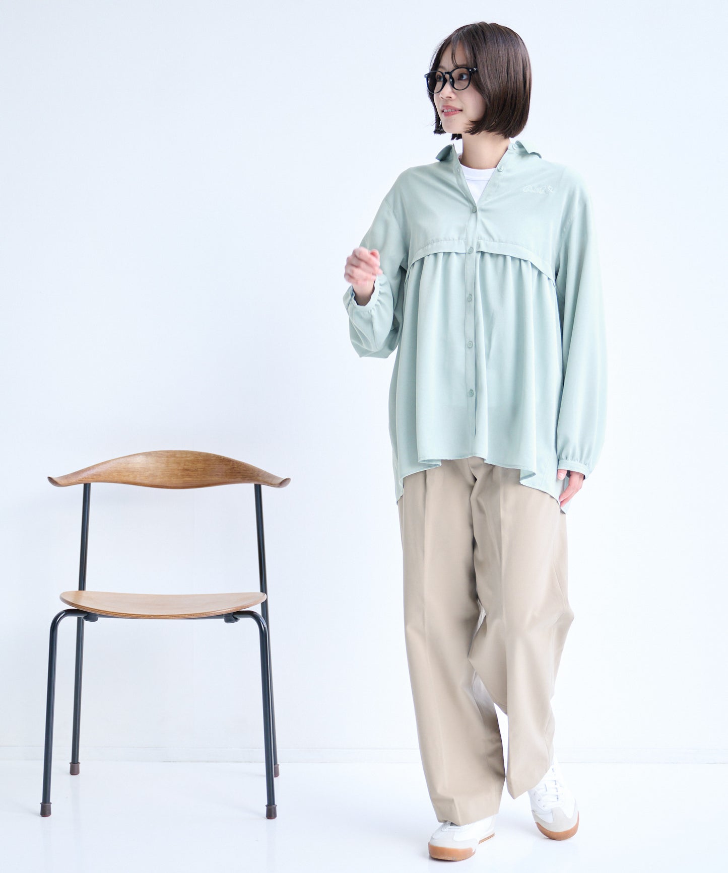 バックシャーリング シャツブラウス