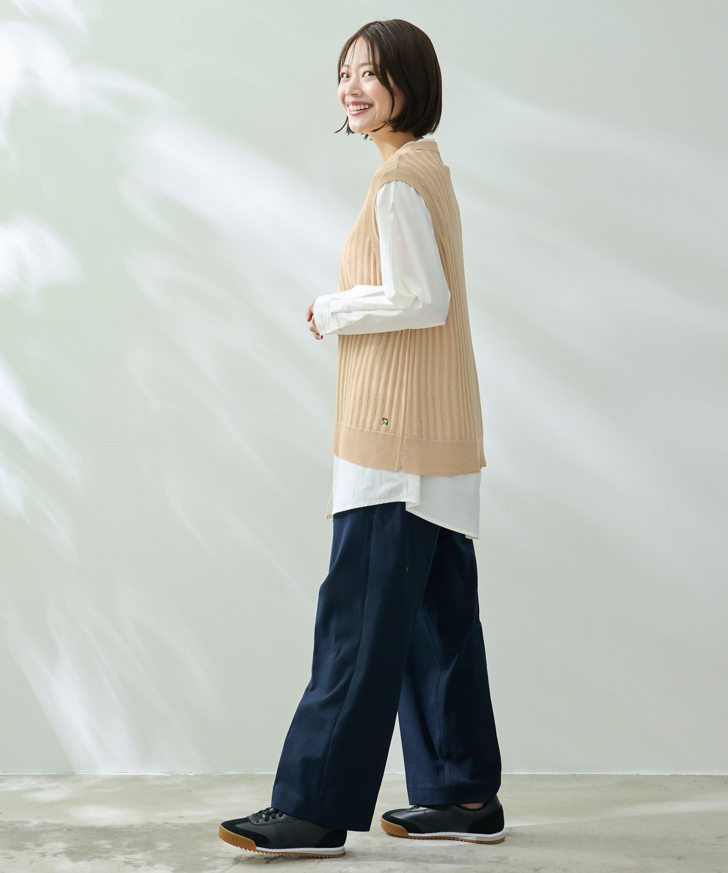 シアーニットベスト×シャツレイヤードセット