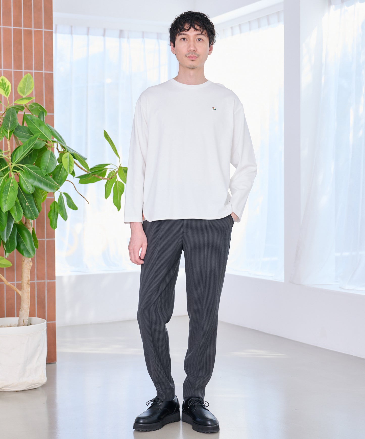 T/R スタイリッシュ イージースラックス
