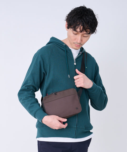 Arnold Palmer  パンチングフェイクレザー ミニサコッシュバッグ