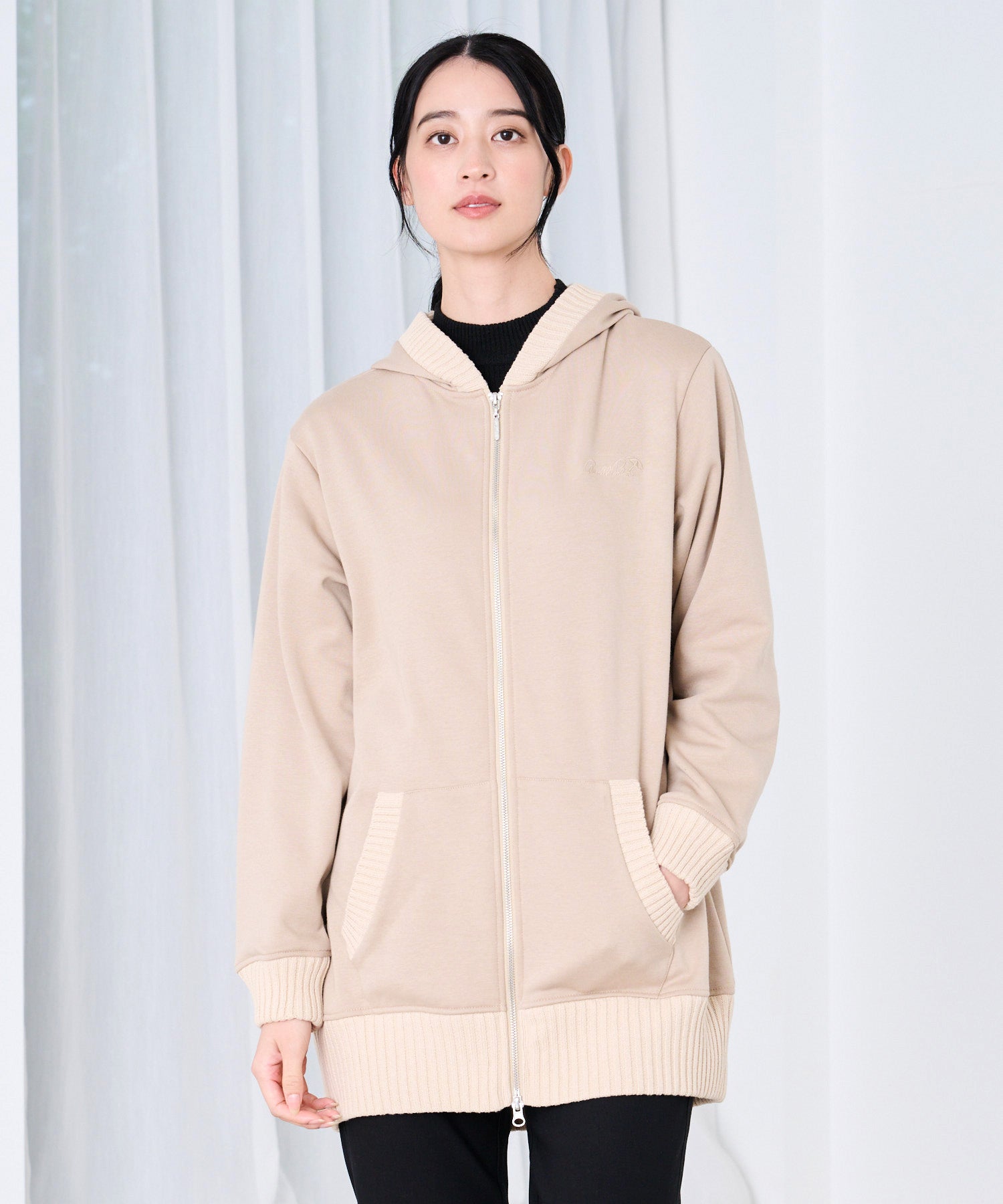 裏フリース ニットドッキング チュニックパーカー（パーカー