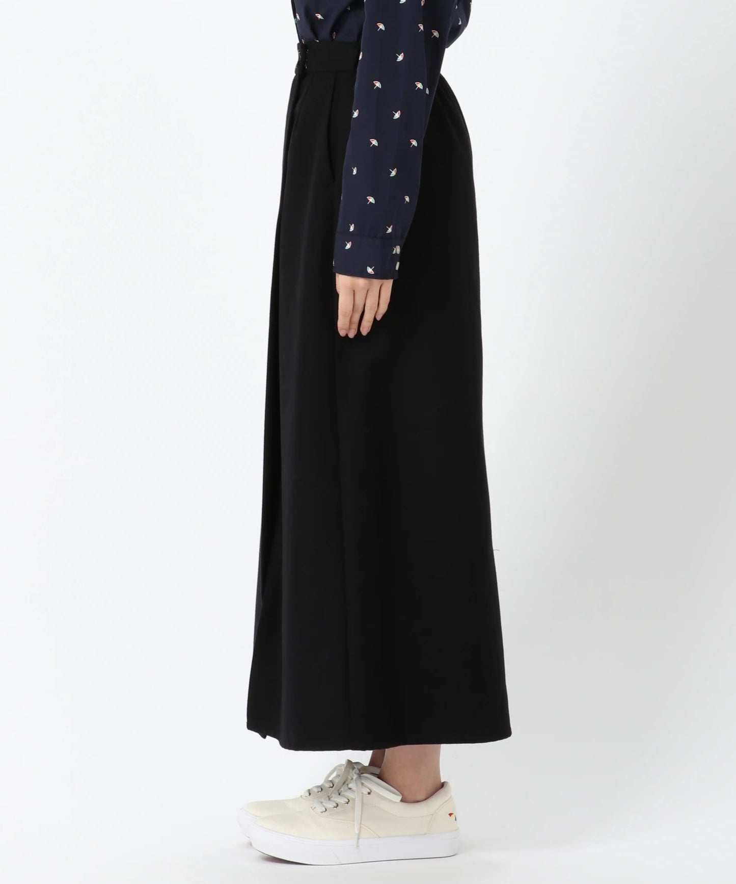 ヘリンボーンスカート