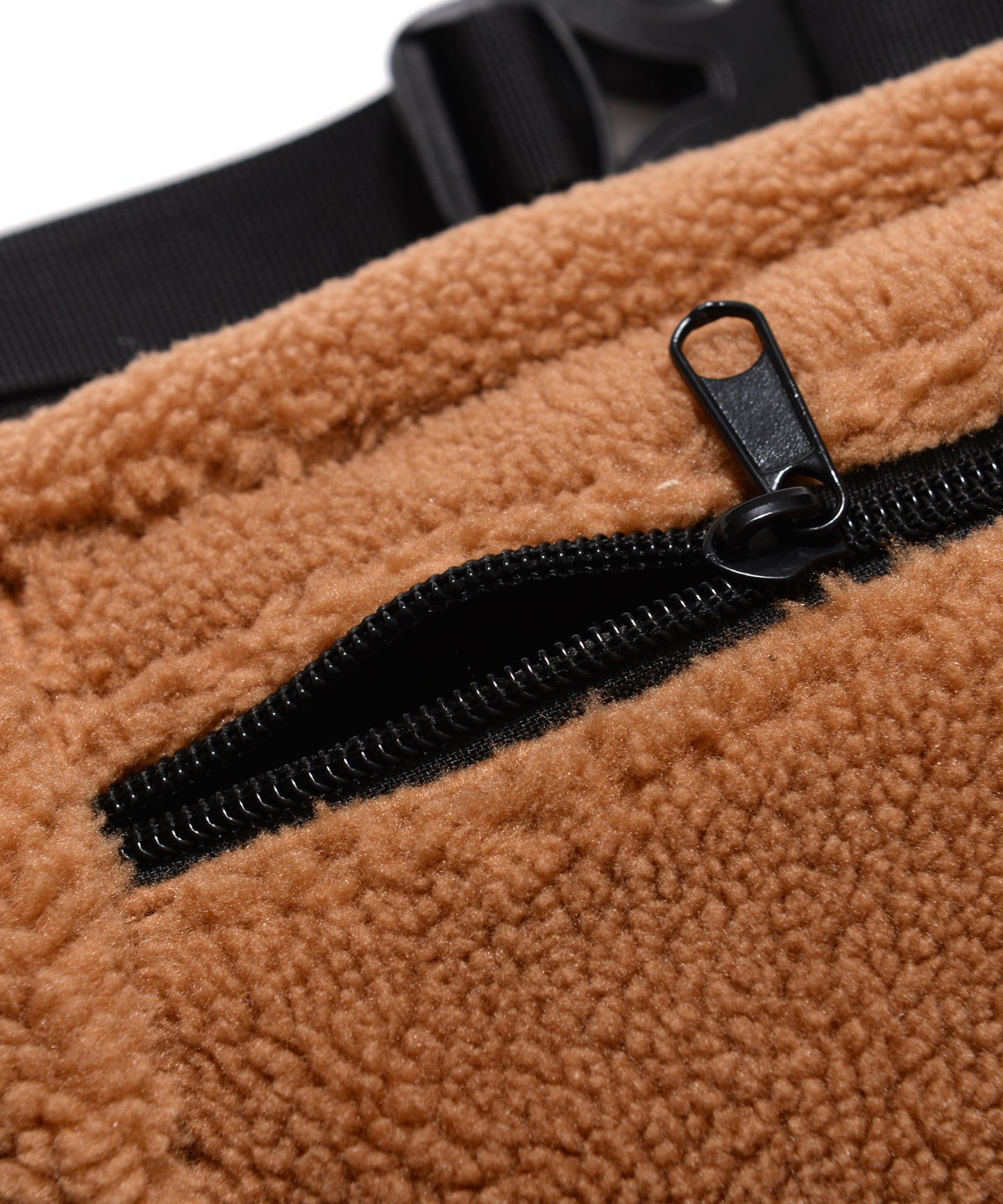 MEIコラボ シェアボアボディバッグ