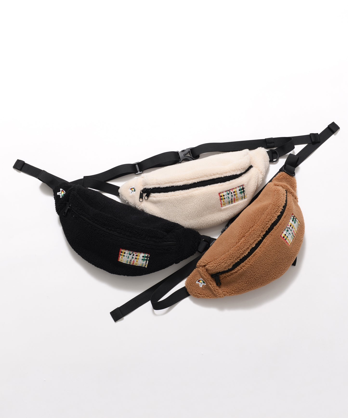 MEIコラボ シェアボアボディバッグ