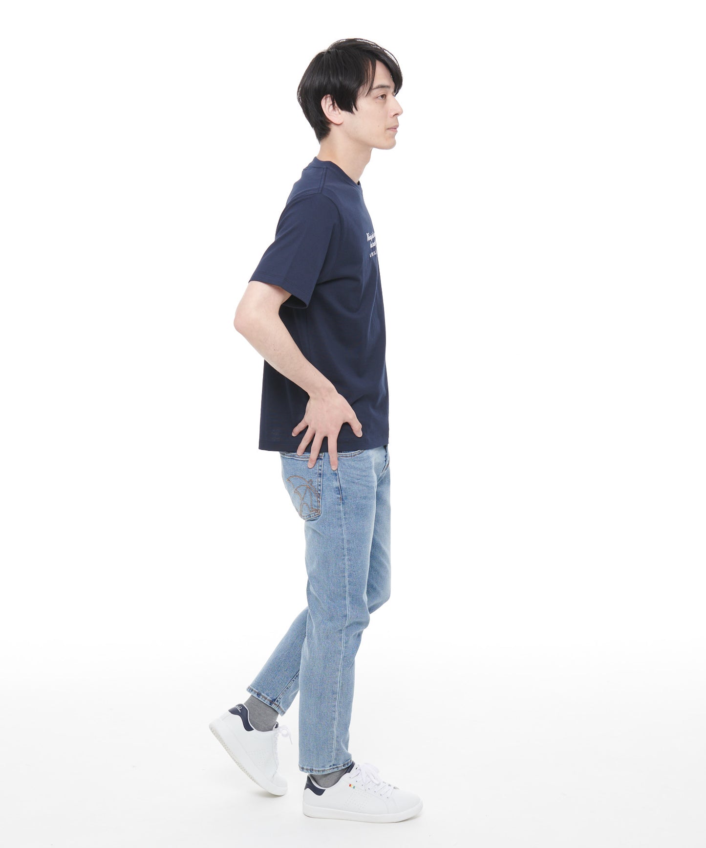 ロゴグラフィックシェア半袖Tシャツ