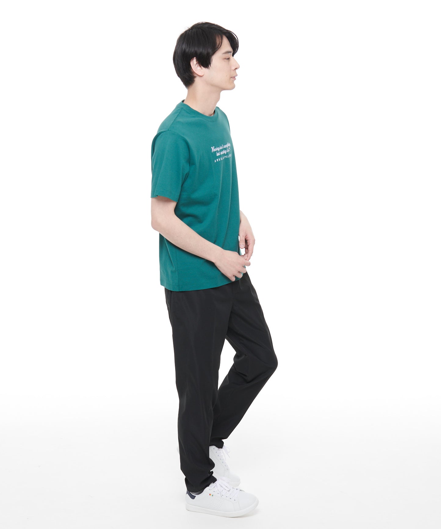 ロゴグラフィックシェア半袖Tシャツ