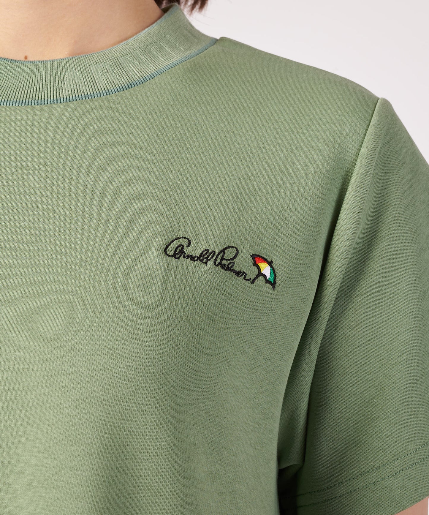 シルキーポンチ 衿ロゴ カットワンピース