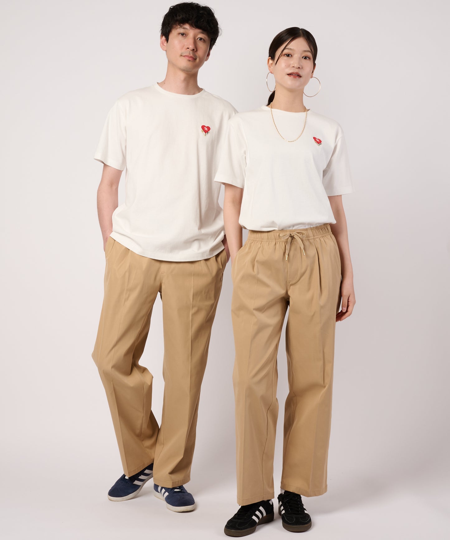 ハートモチーフ シェア Tシャツ