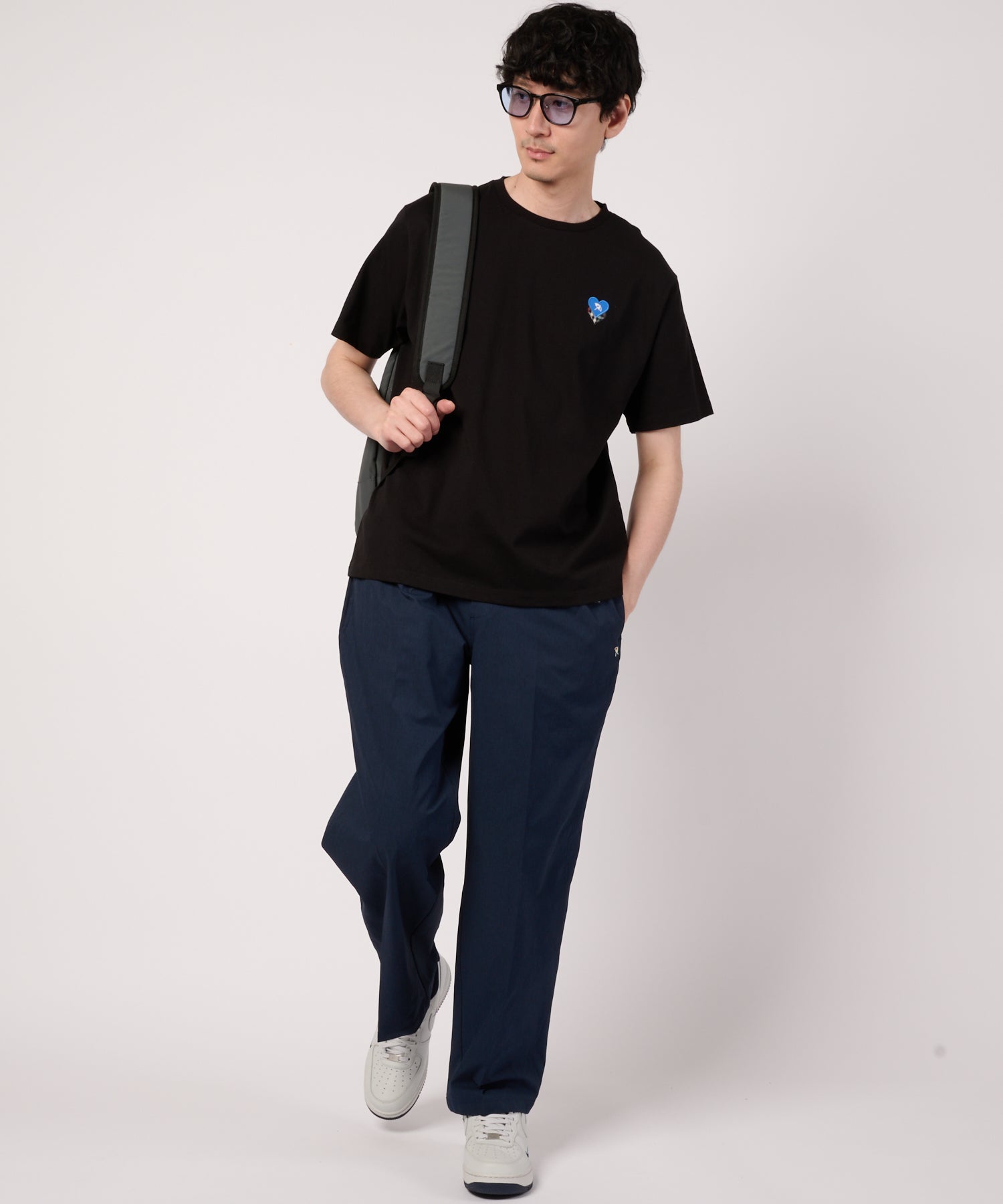 ハートモチーフ シェア Tシャツ（Tシャツ/カットソー/ユニセックス